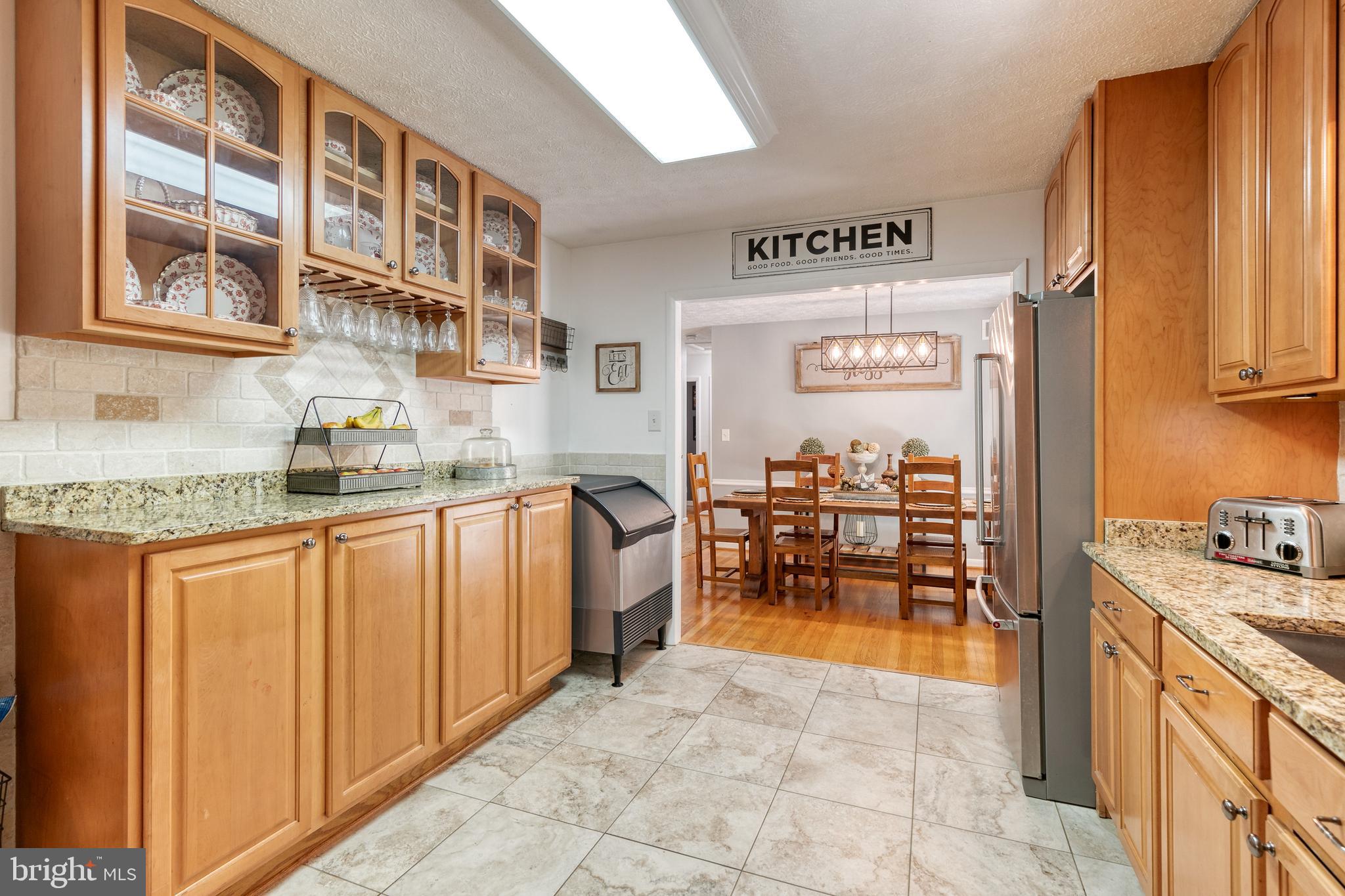 BALDWIN HILLS - Residential