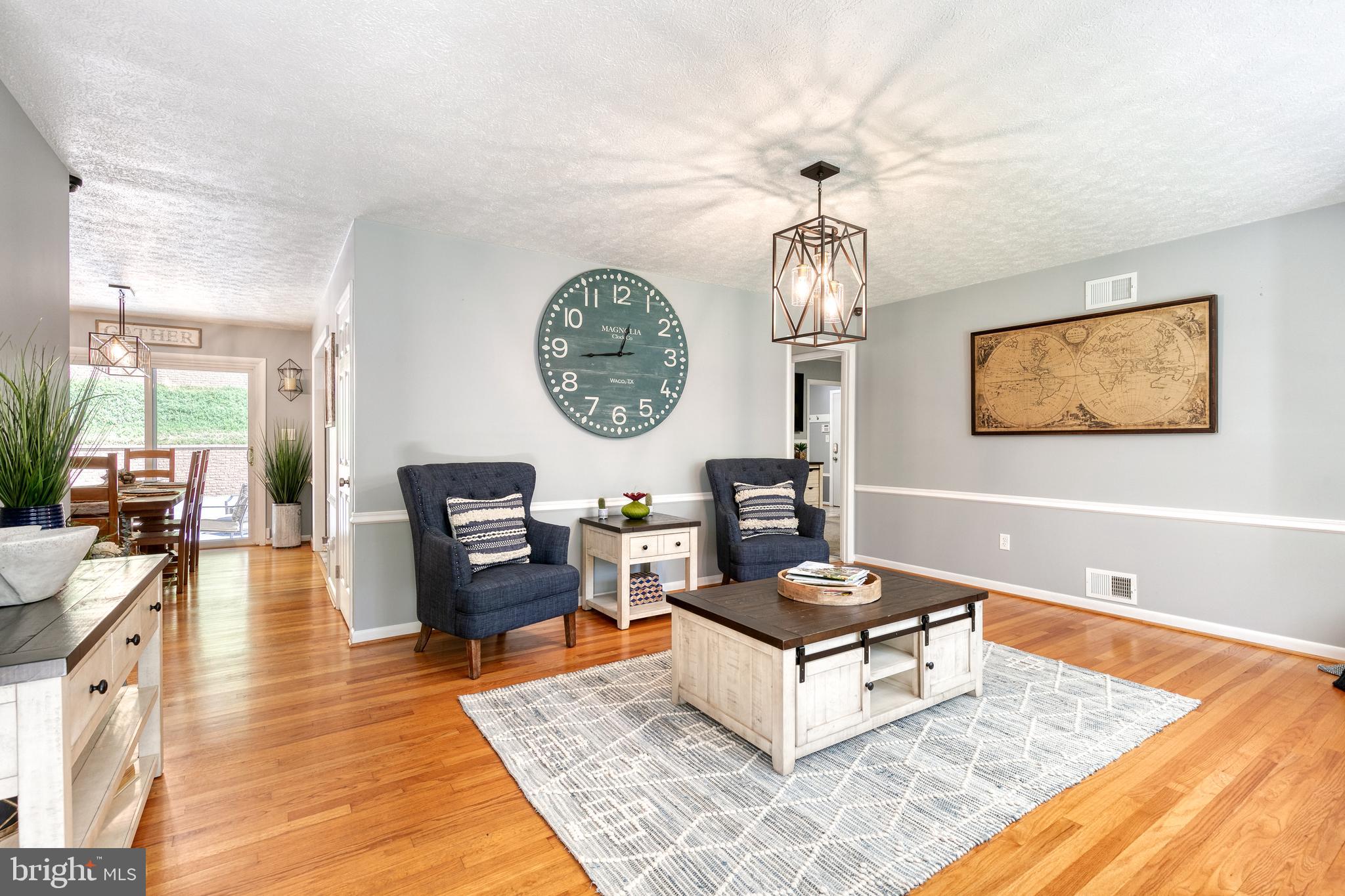 BALDWIN HILLS - Residential