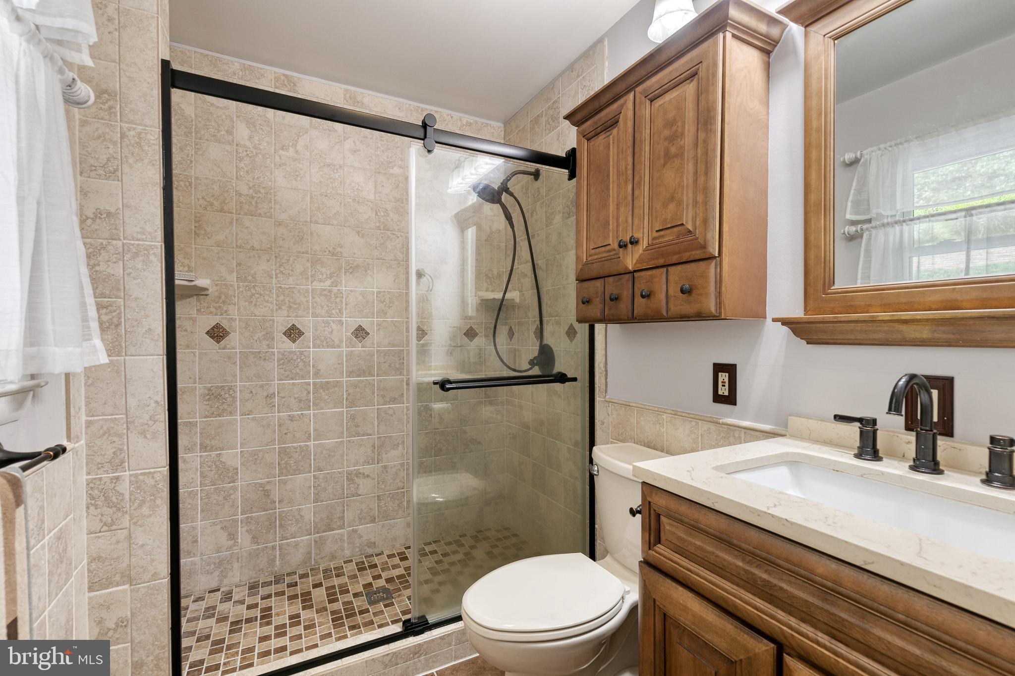 BALDWIN HILLS - Residential