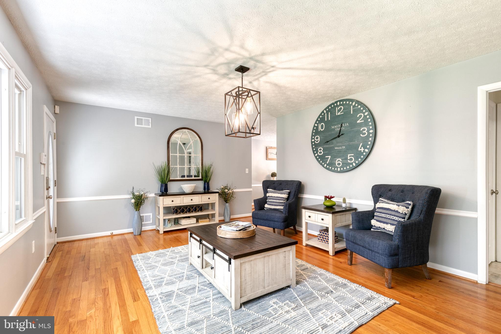 BALDWIN HILLS - Residential