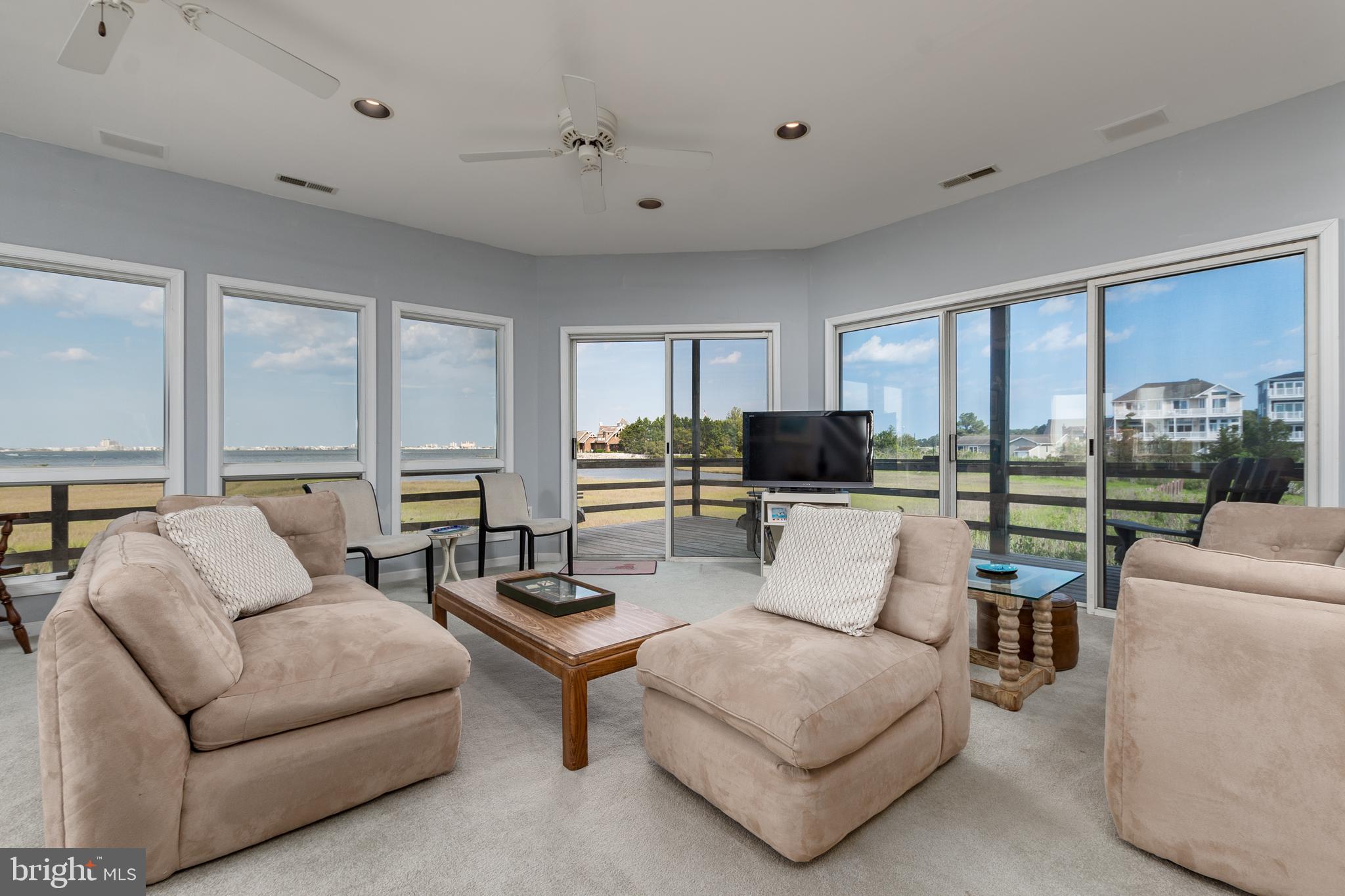 CAPE ISLE OF WIGHT - Residential