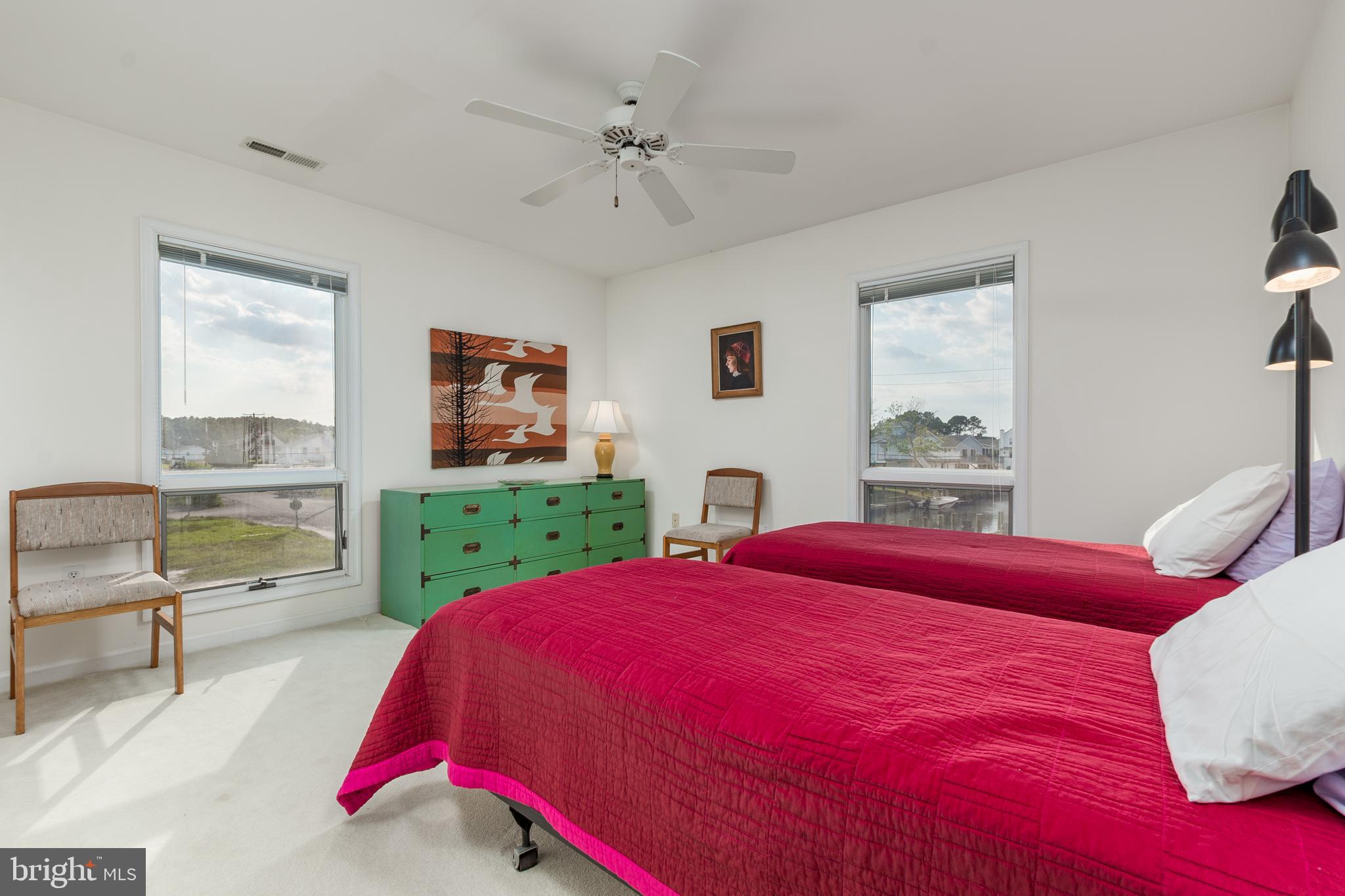 CAPE ISLE OF WIGHT - Residential