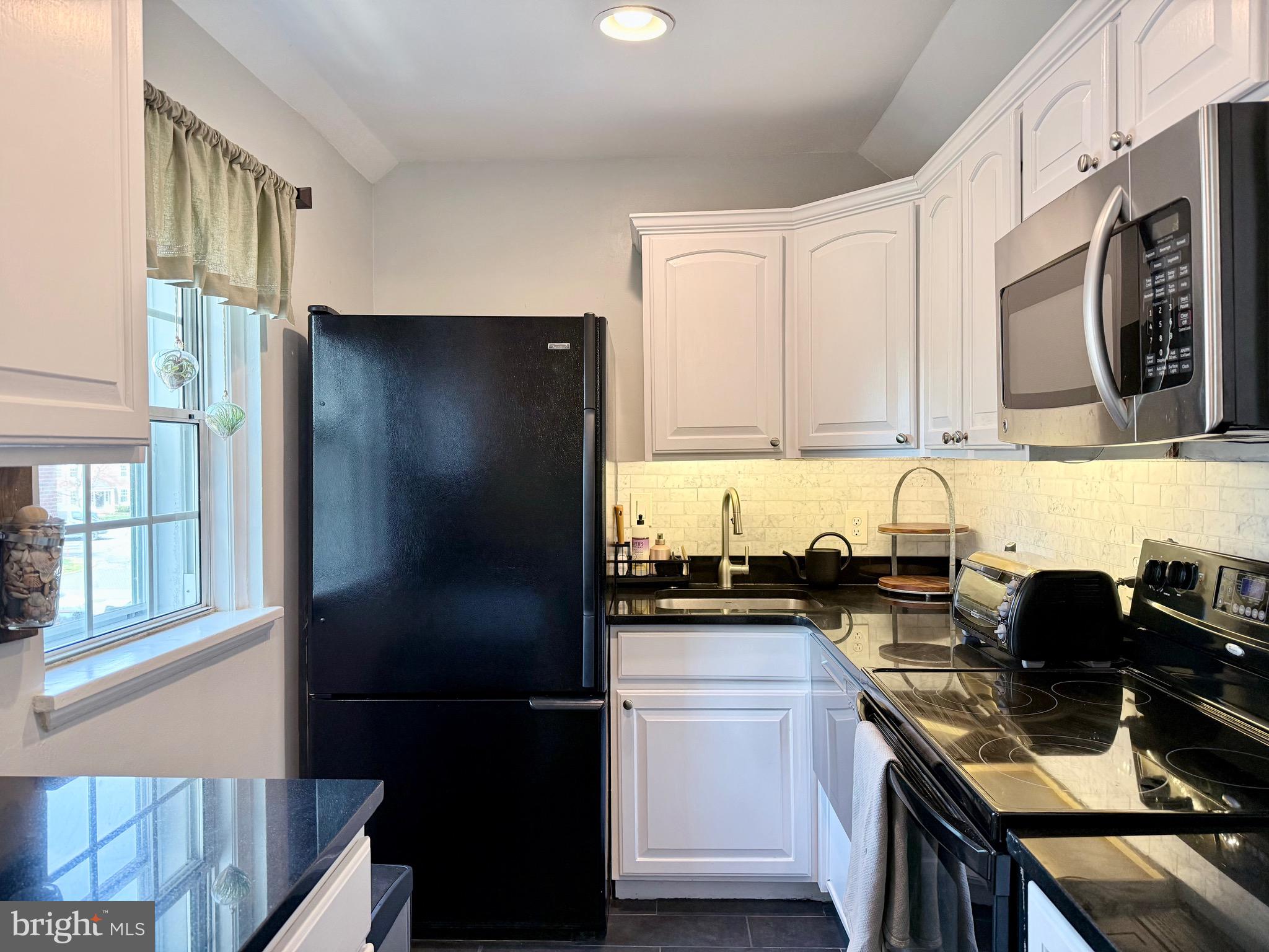 4628 36TH STREET S B1