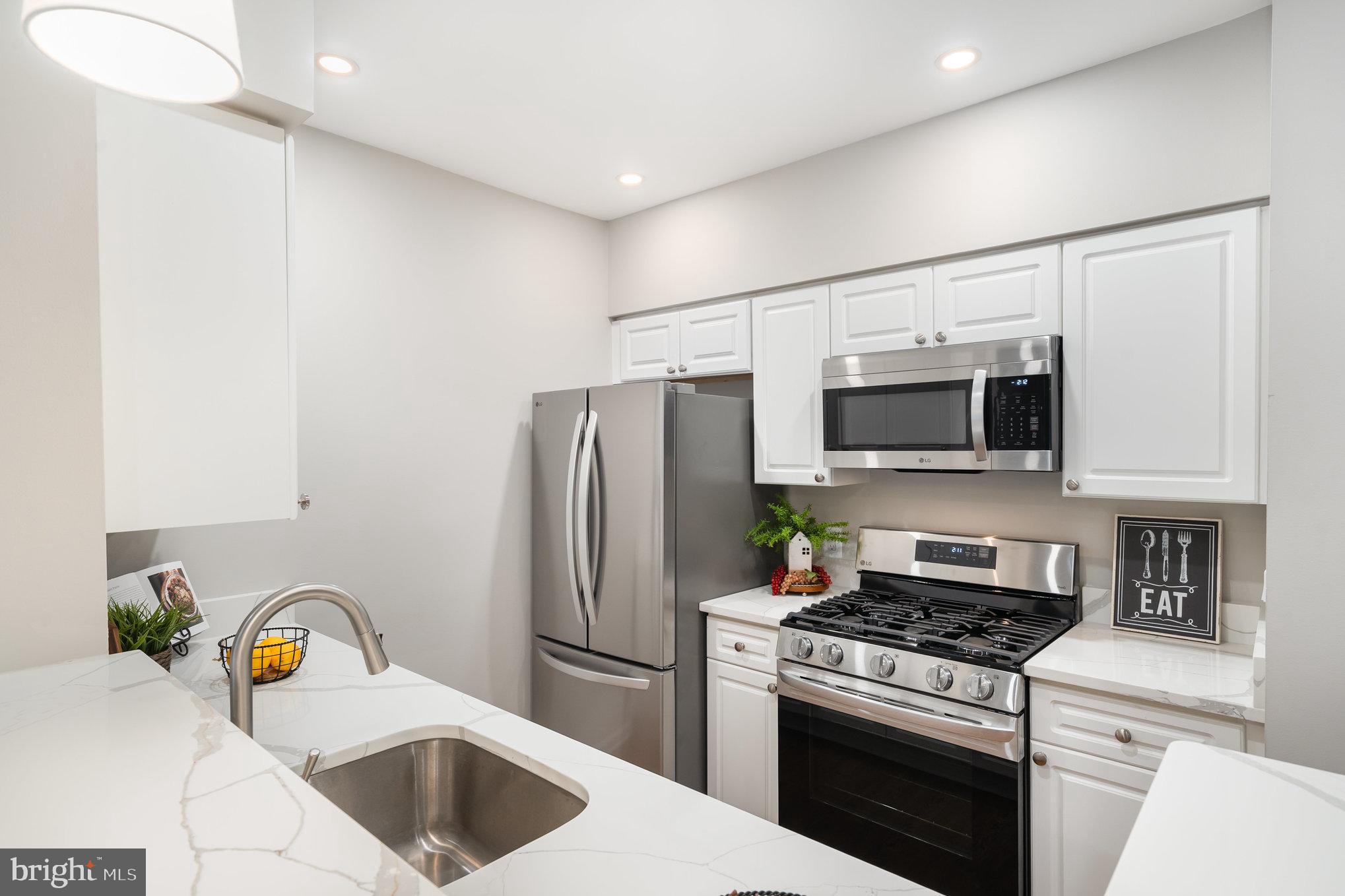 WORLDGATE CONDO - Residential Lease