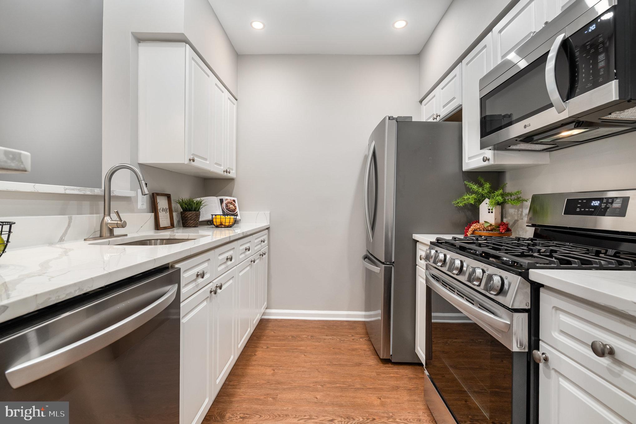 WORLDGATE CONDO - Residential Lease