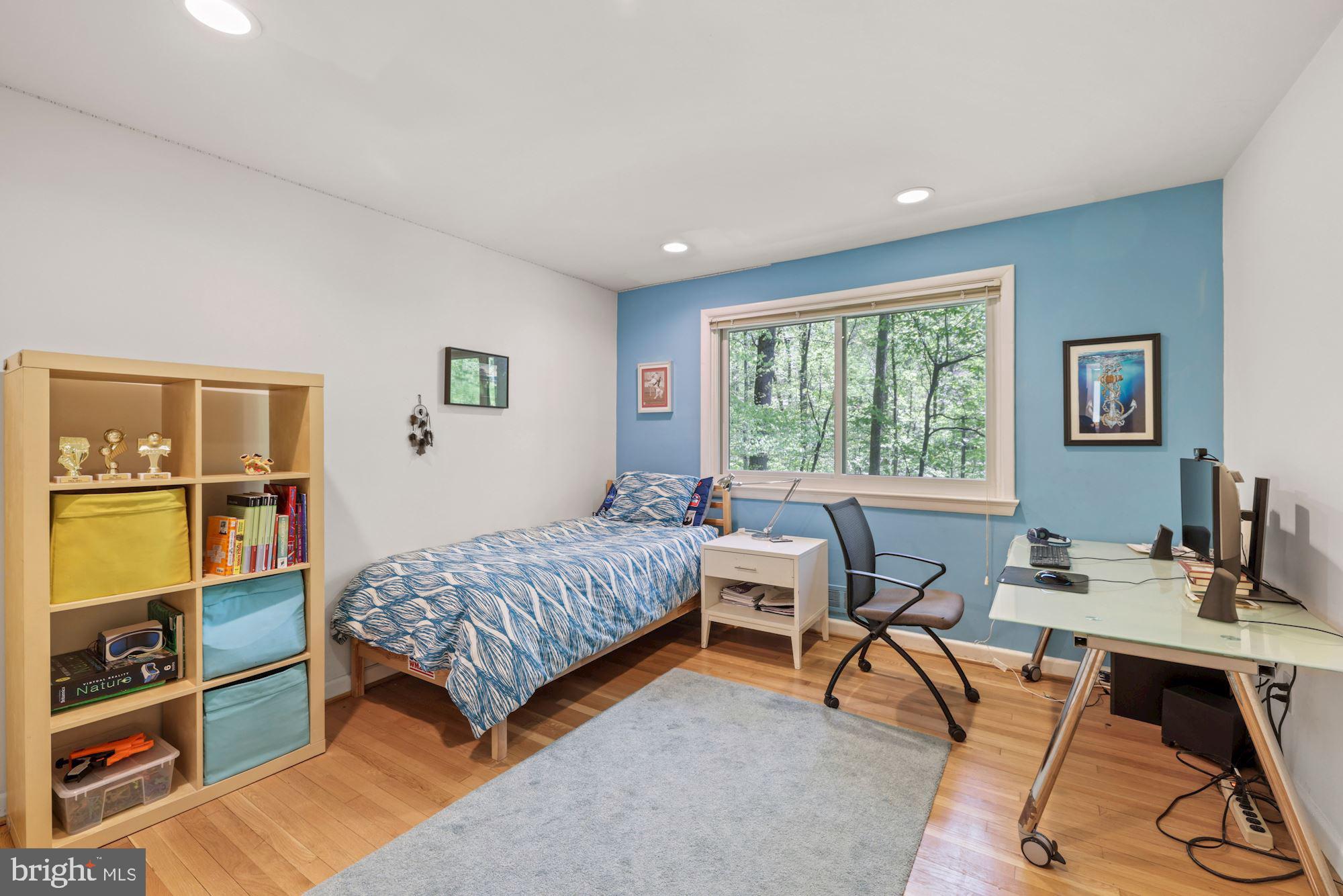 BANNOCKBURN HEIGHTS - Residential