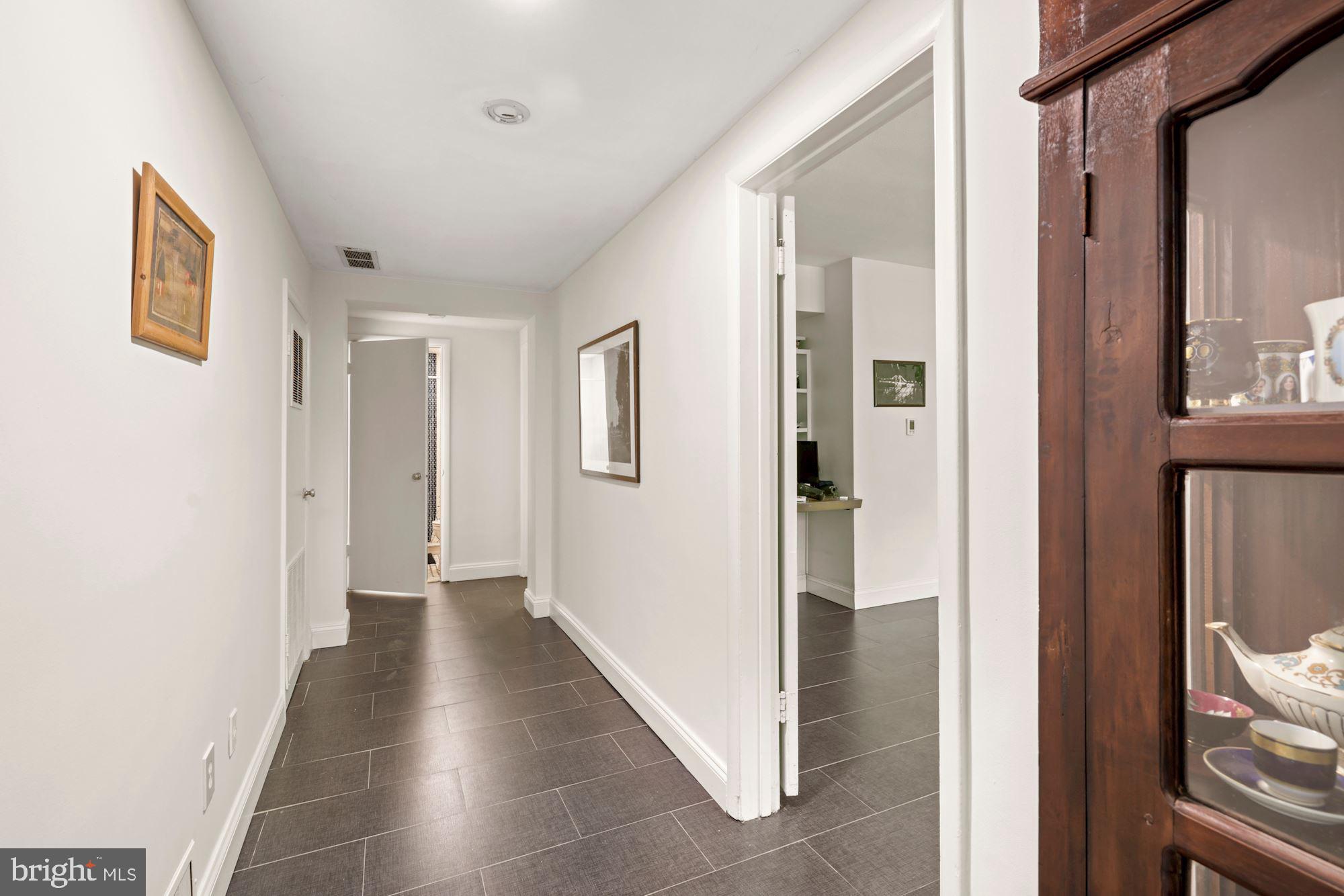 BANNOCKBURN HEIGHTS - Residential