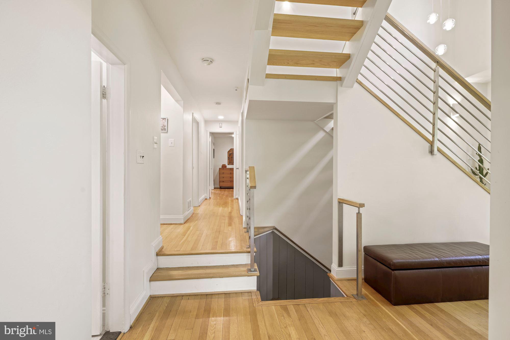 BANNOCKBURN HEIGHTS - Residential