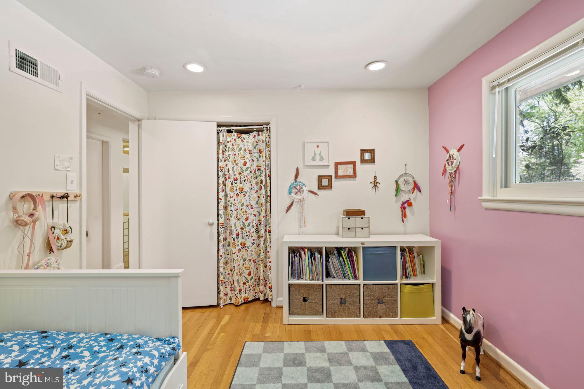 BANNOCKBURN HEIGHTS - Residential