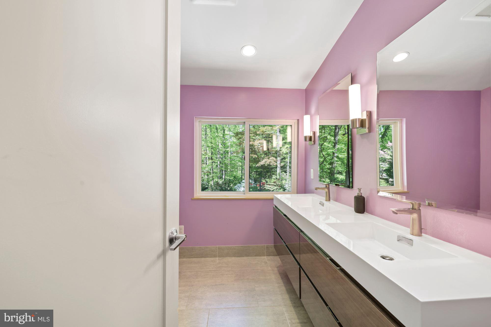 BANNOCKBURN HEIGHTS - Residential