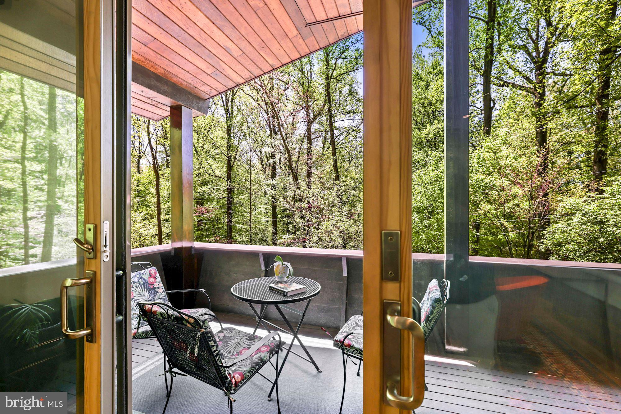 BANNOCKBURN HEIGHTS - Residential