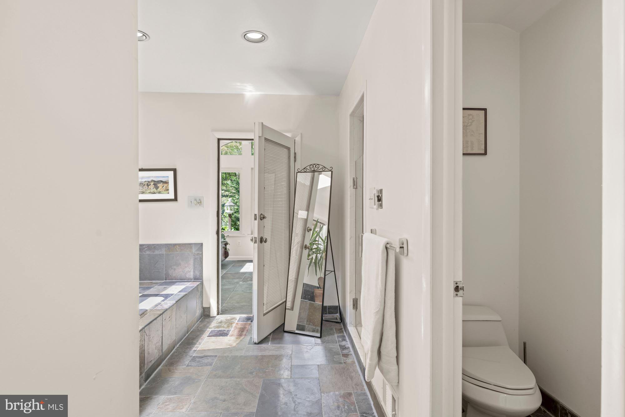 BANNOCKBURN HEIGHTS - Residential