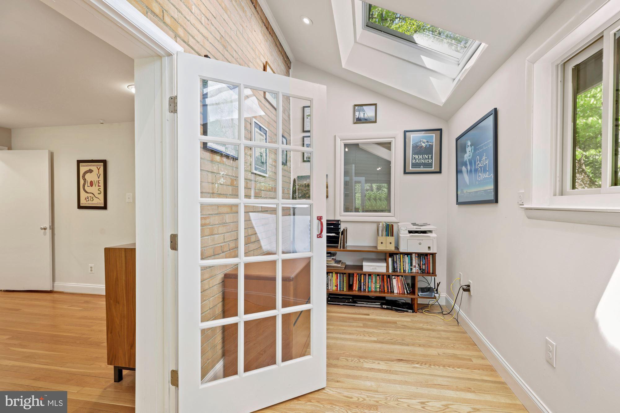 BANNOCKBURN HEIGHTS - Residential