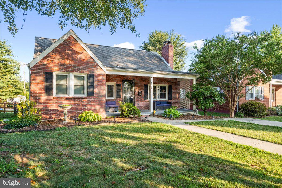 VILLA ESTATES - Residential