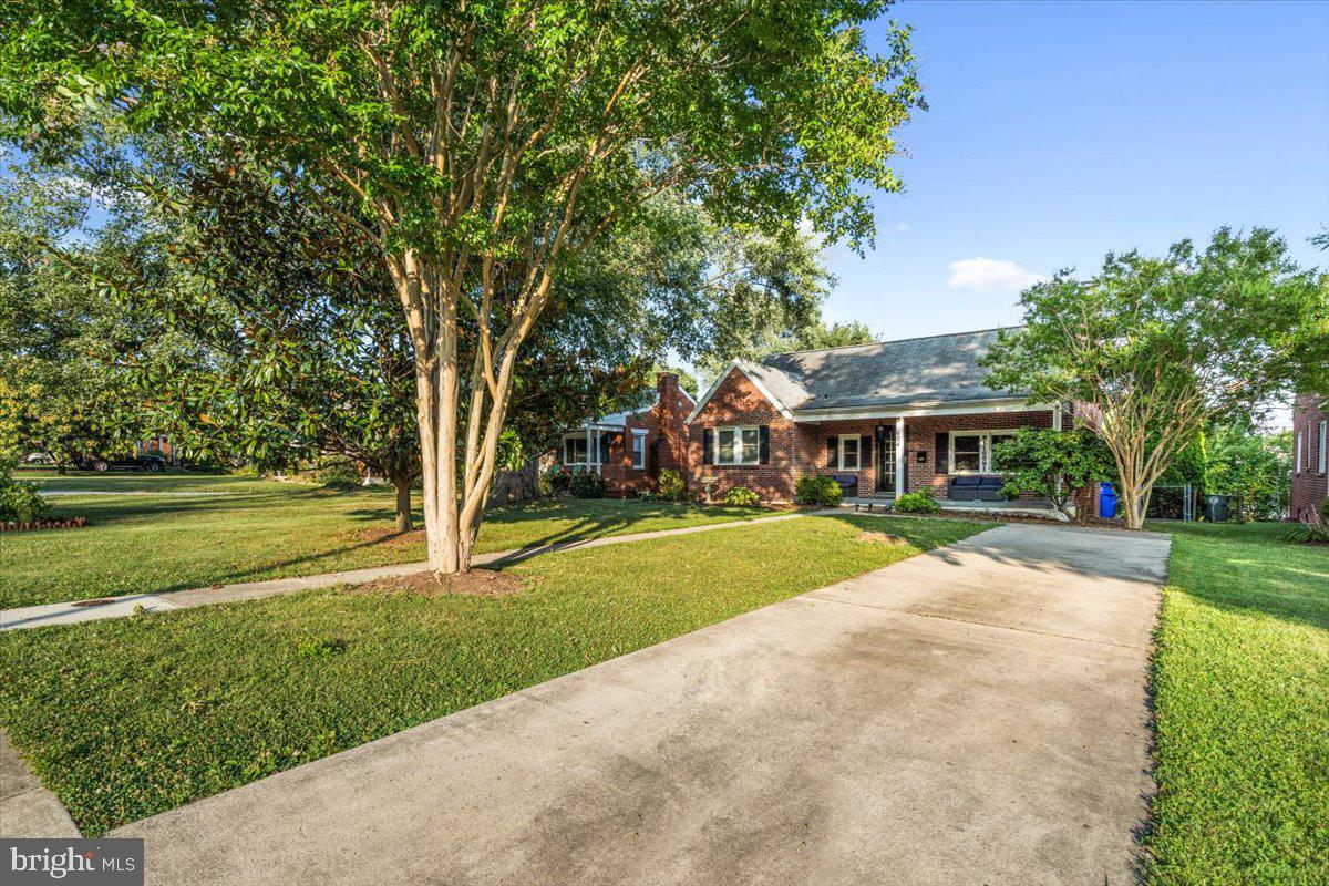 VILLA ESTATES - Residential