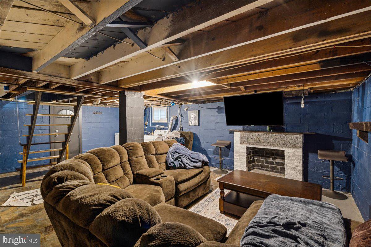 VILLA ESTATES - Residential