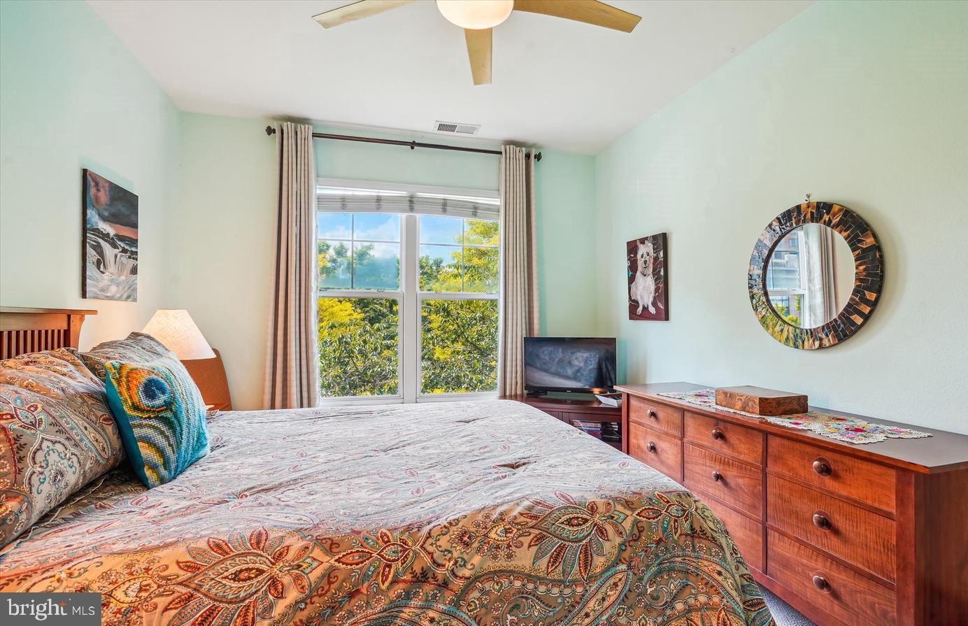 WHITE FLINT STATION - Residential