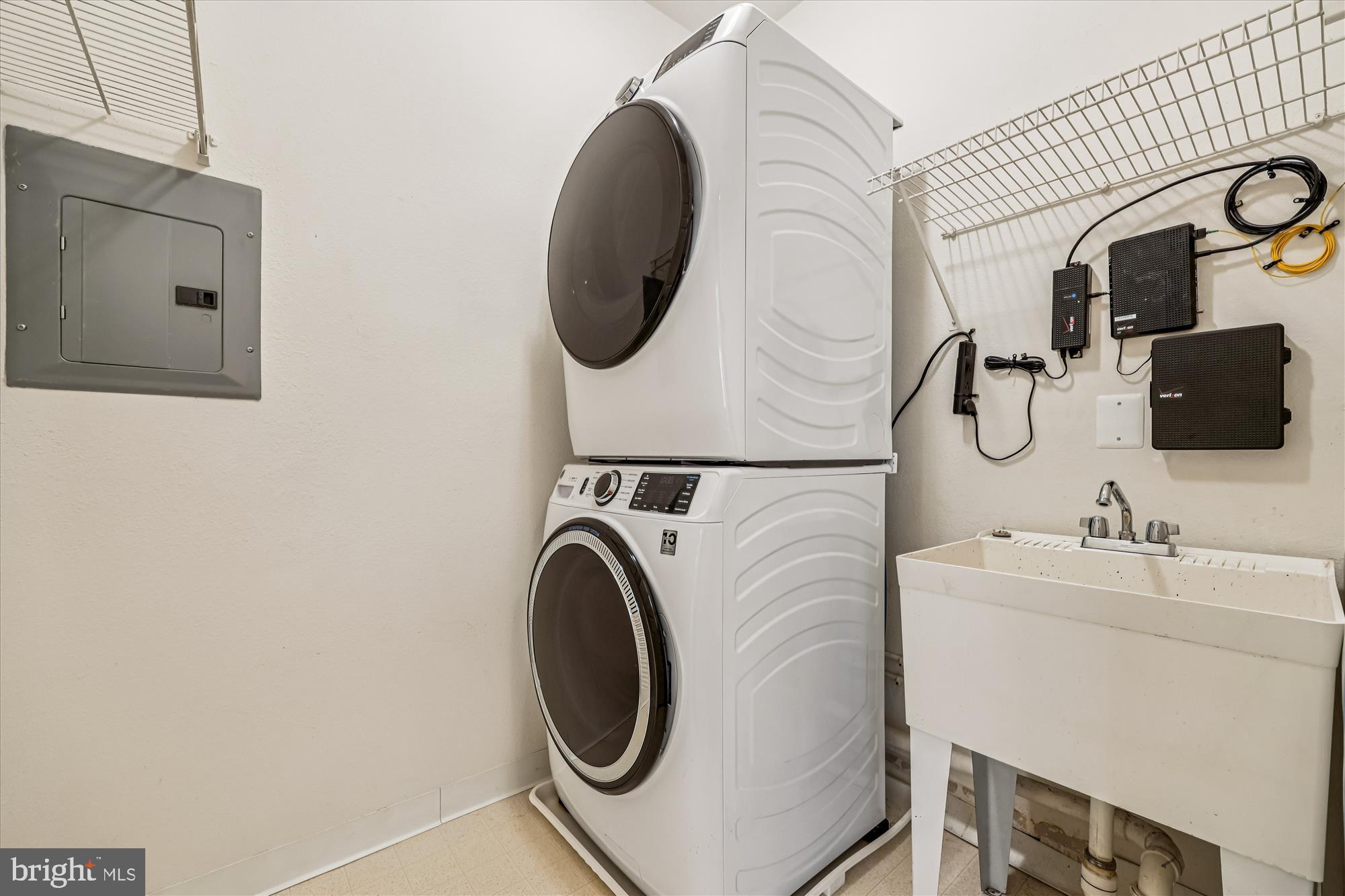 WHITE FLINT STATION - Residential