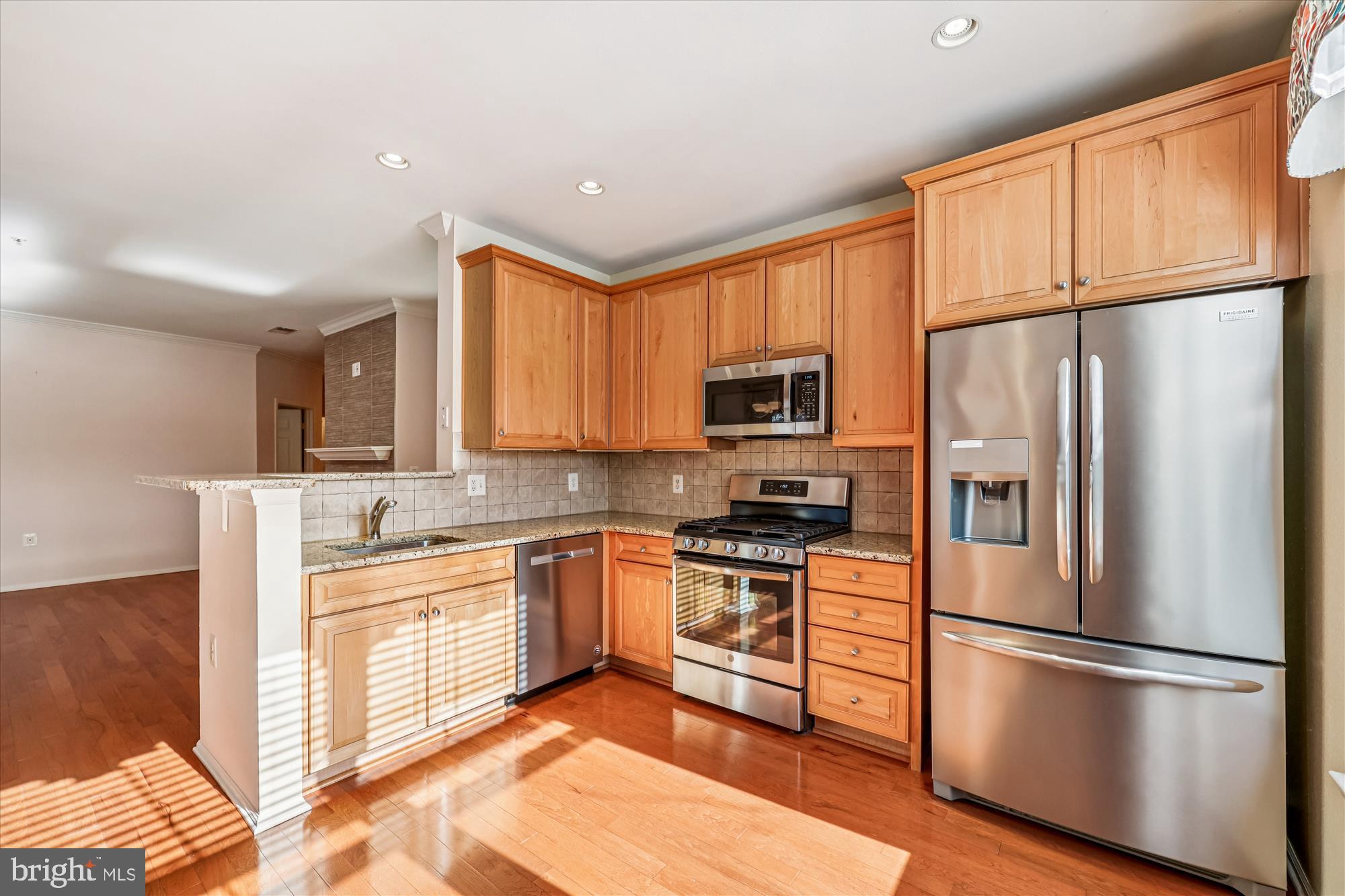 WHITE FLINT STATION - Residential