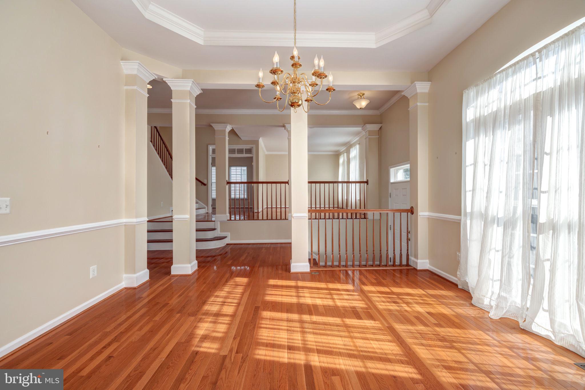 WINDSOR KNOLL - Residential Lease