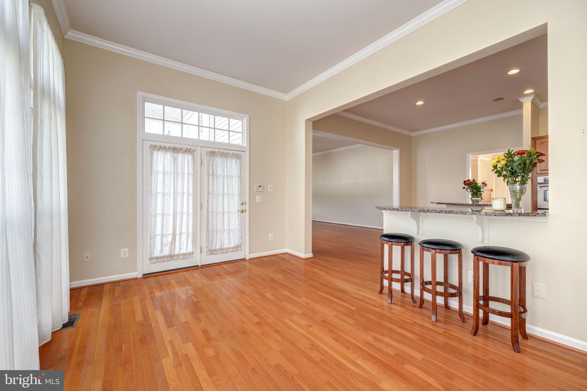 WINDSOR KNOLL - Residential Lease