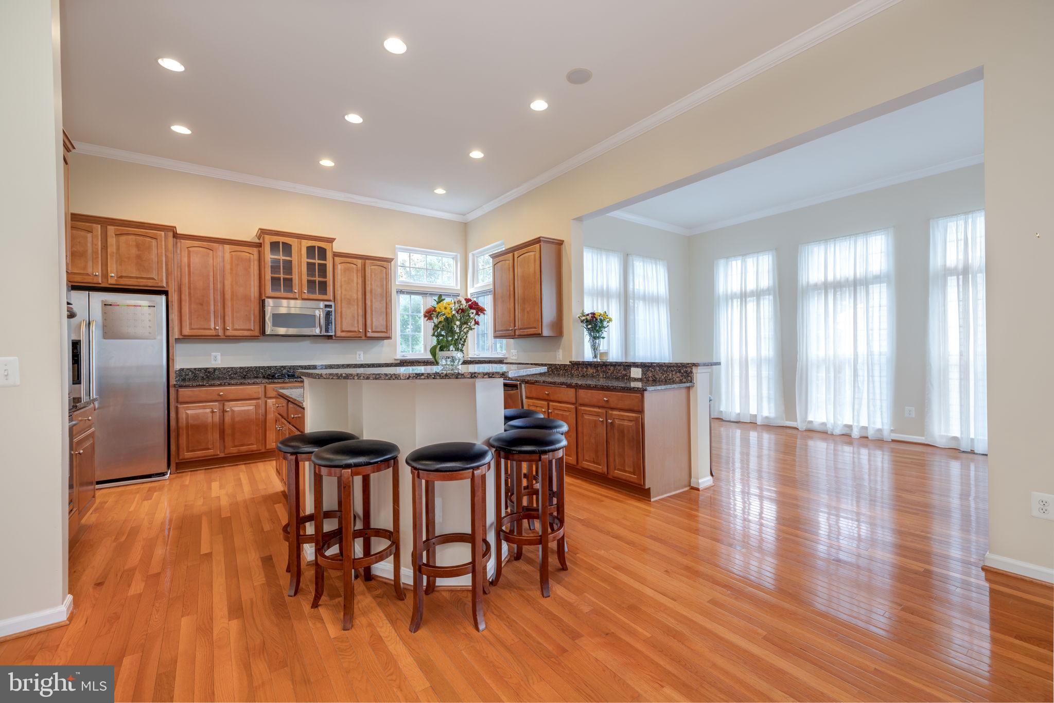 WINDSOR KNOLL - Residential Lease