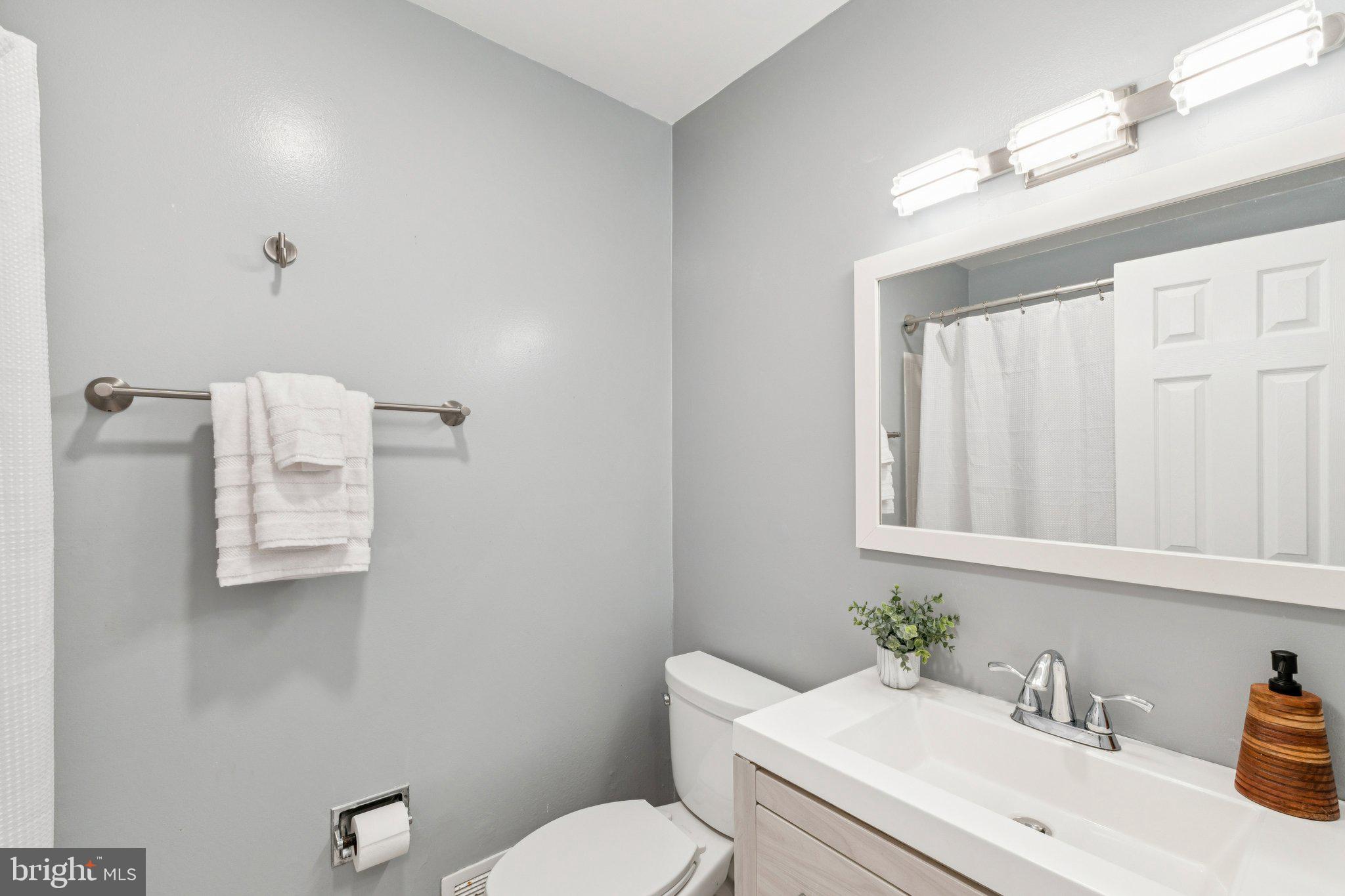 STRATTON WOODS - Residential