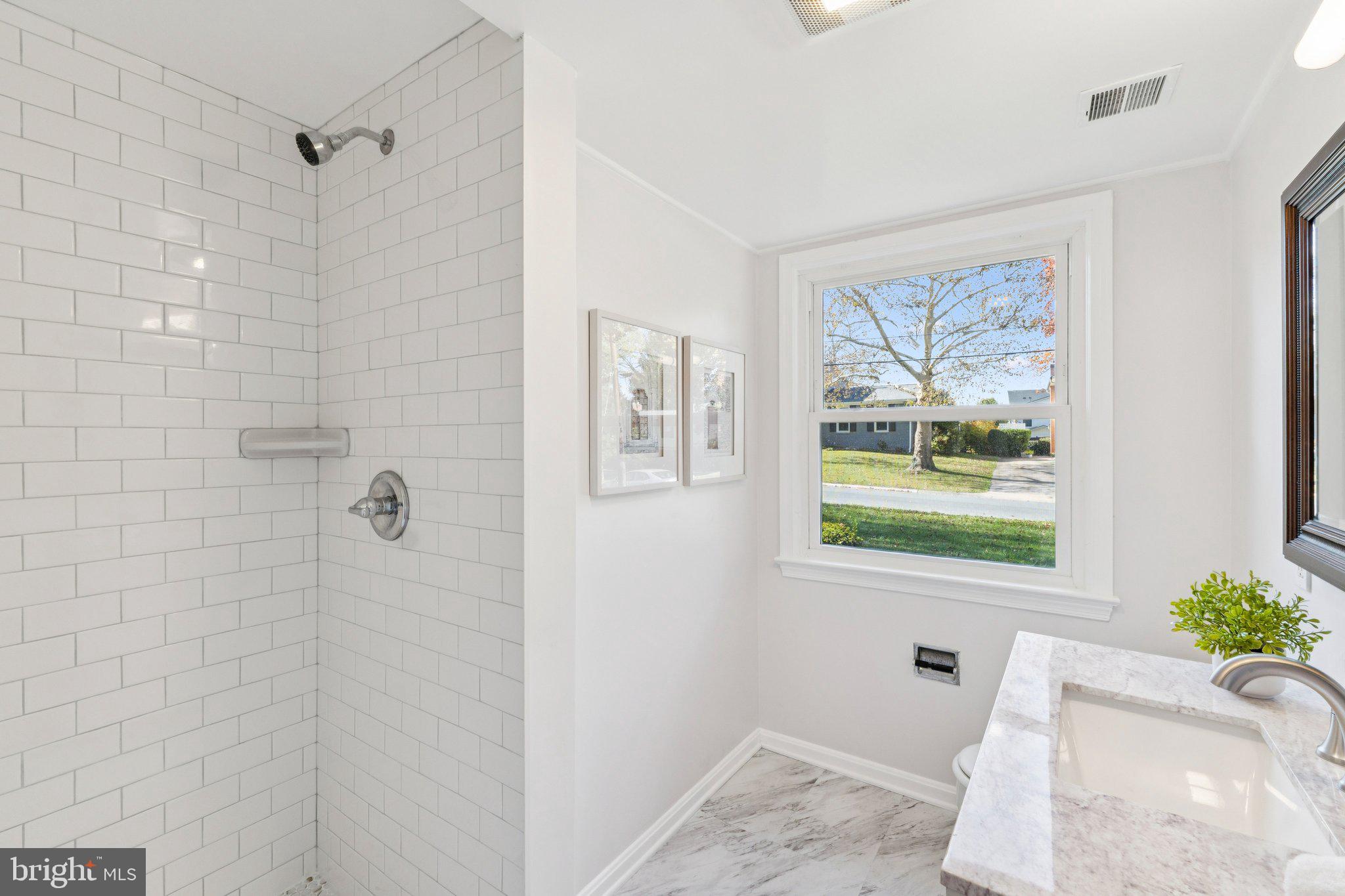 STRATTON WOODS - Residential