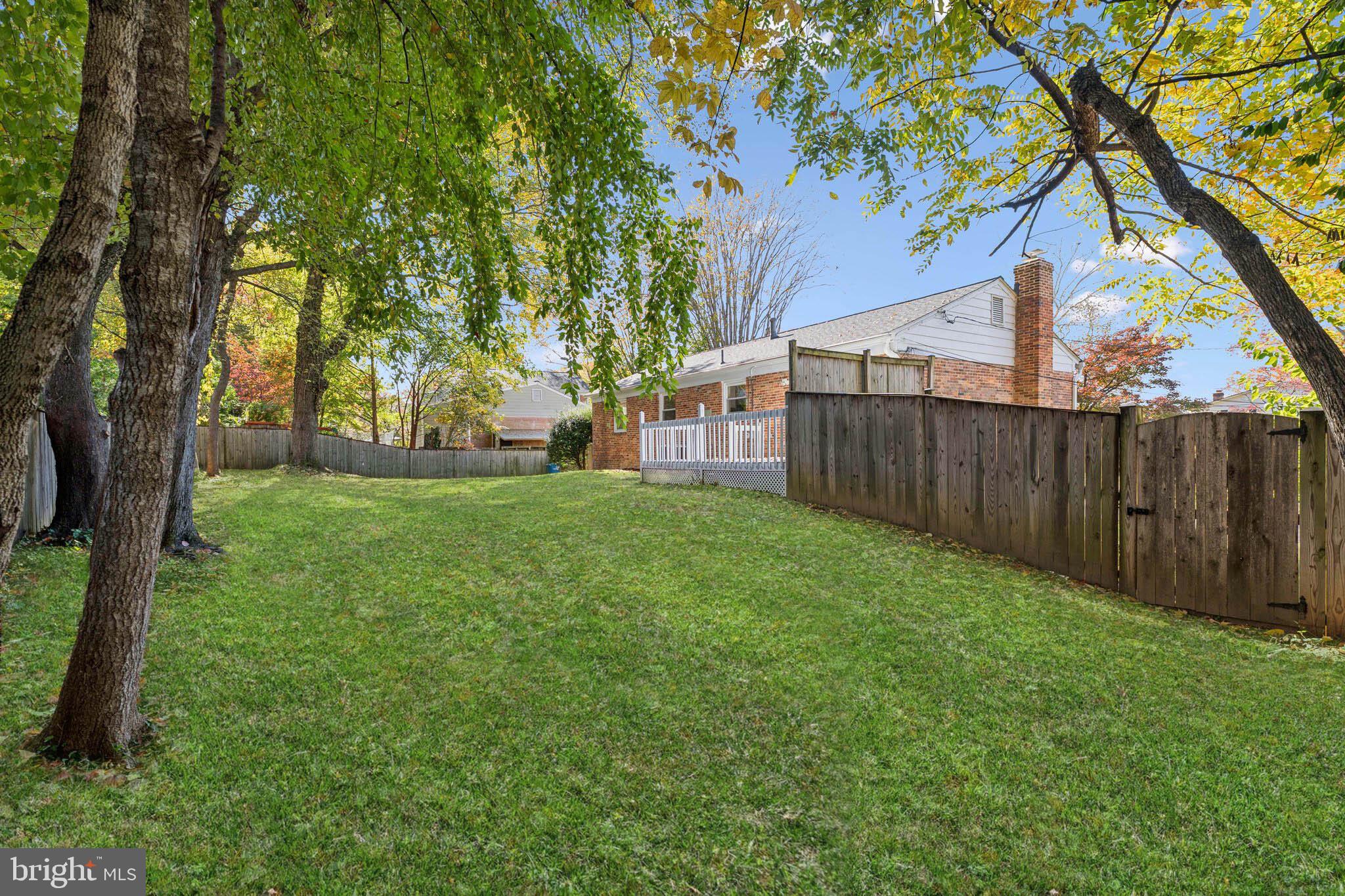 STRATTON WOODS - Residential