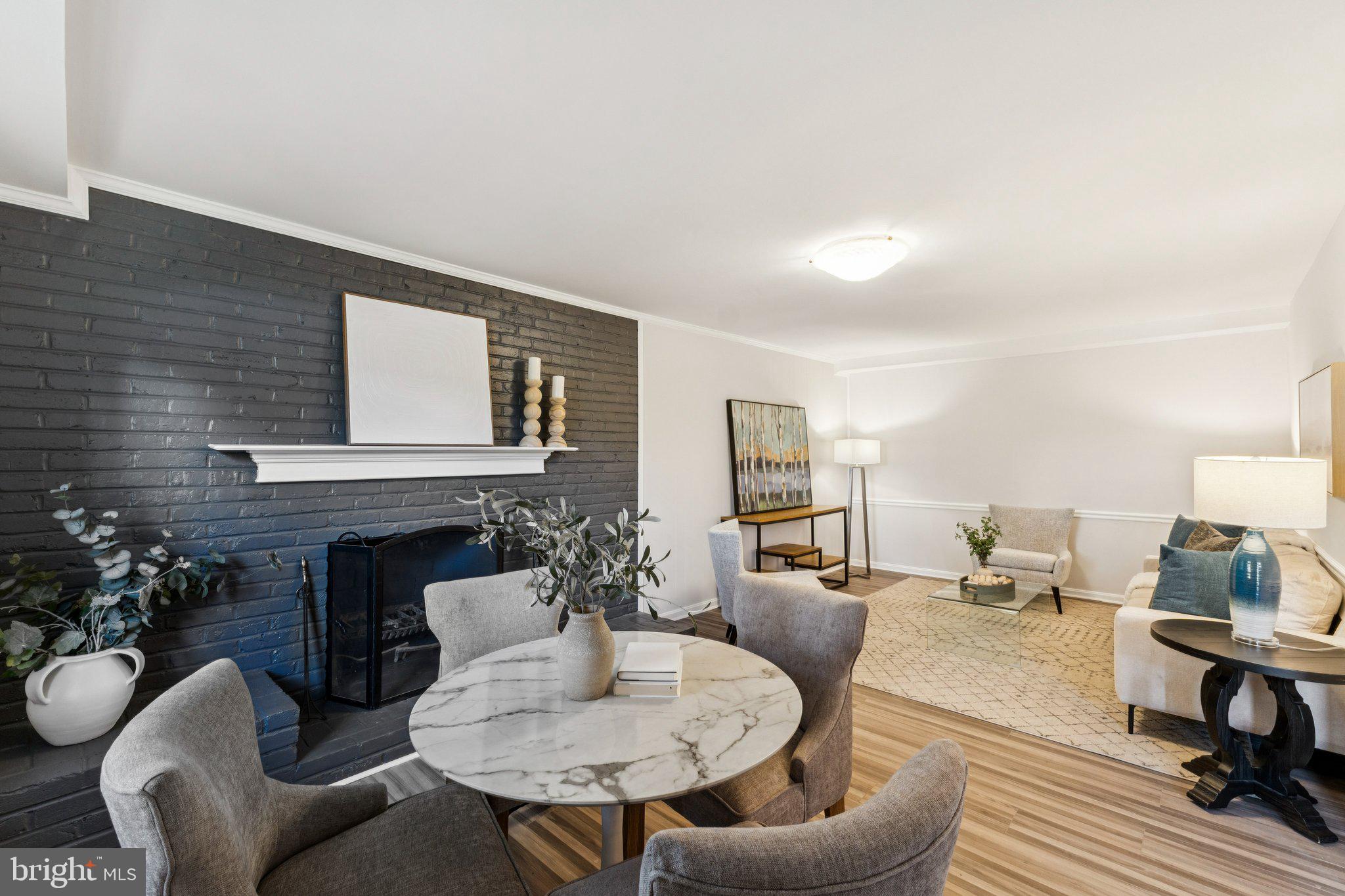 STRATTON WOODS - Residential