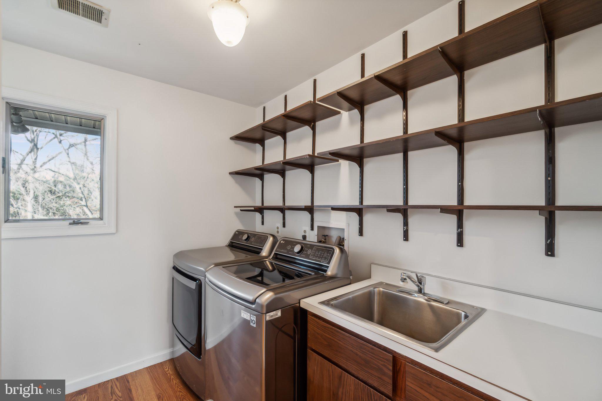 GLEN MILL VILLAGE - Residential