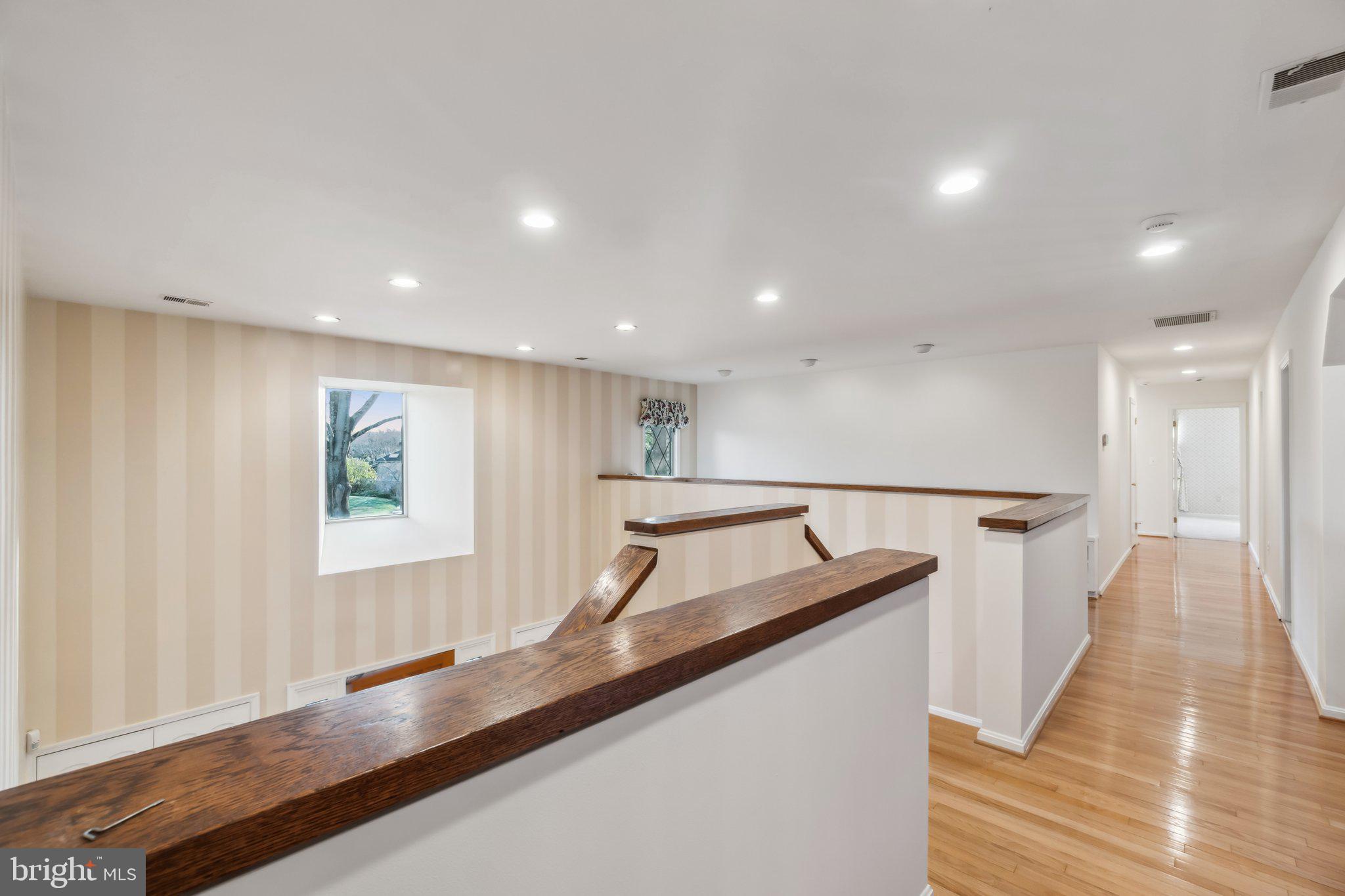 GLEN MILL VILLAGE - Residential