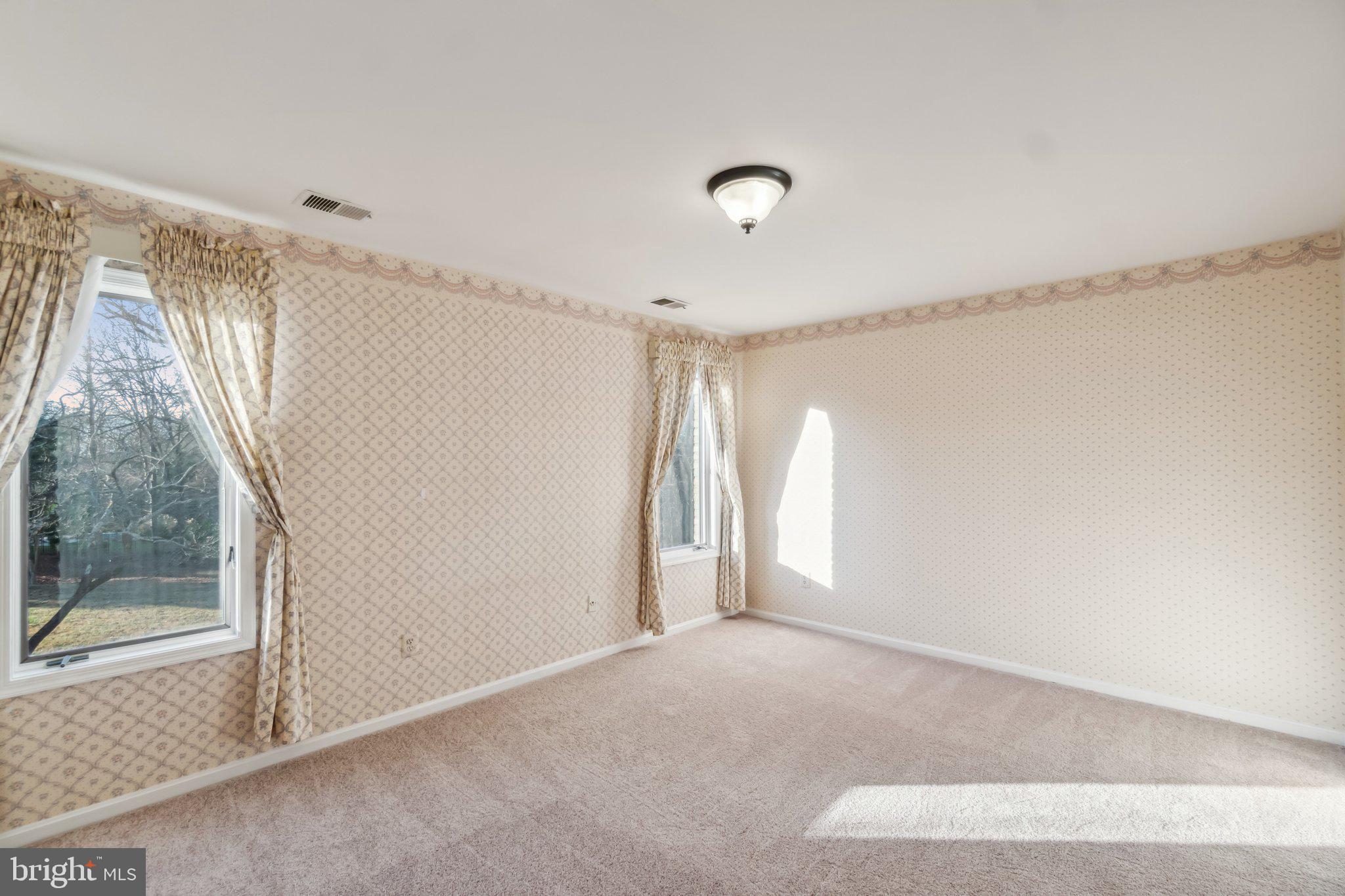 GLEN MILL VILLAGE - Residential