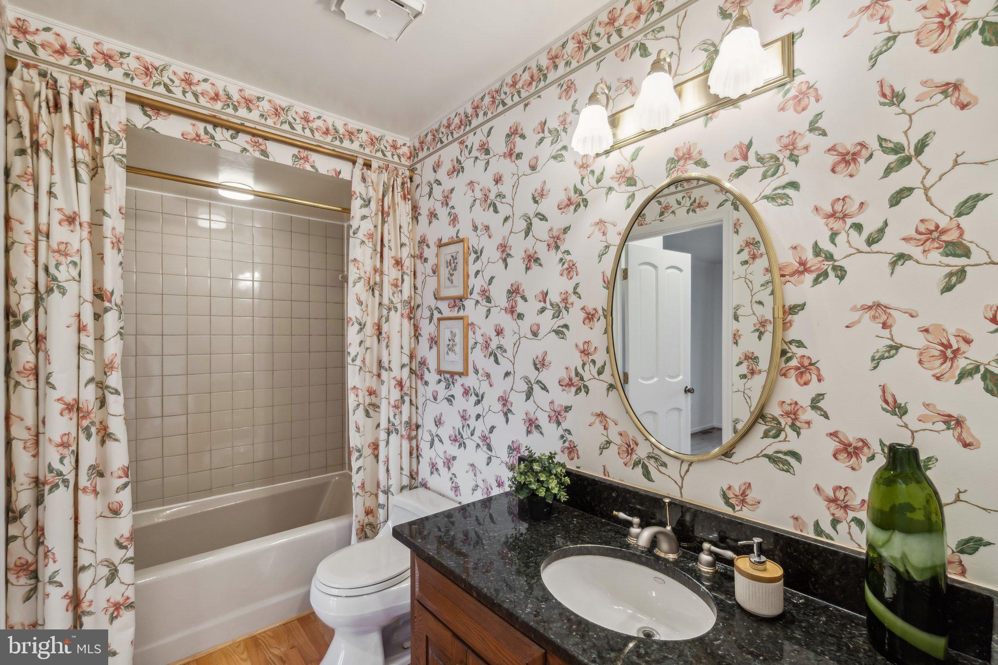 GLEN MILL VILLAGE - Residential