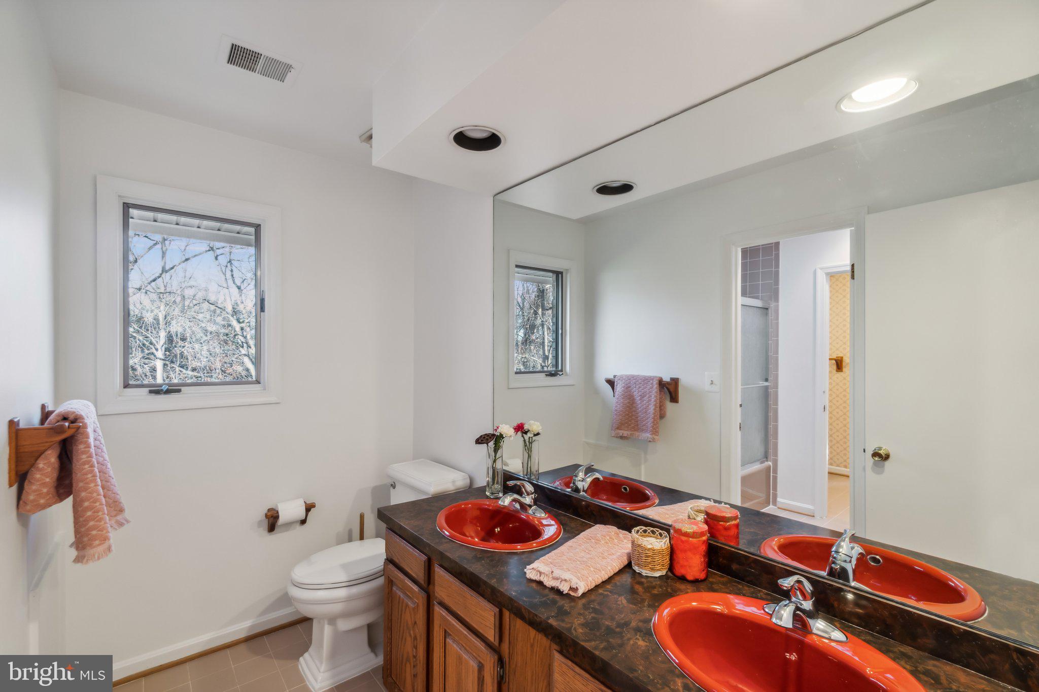 GLEN MILL VILLAGE - Residential