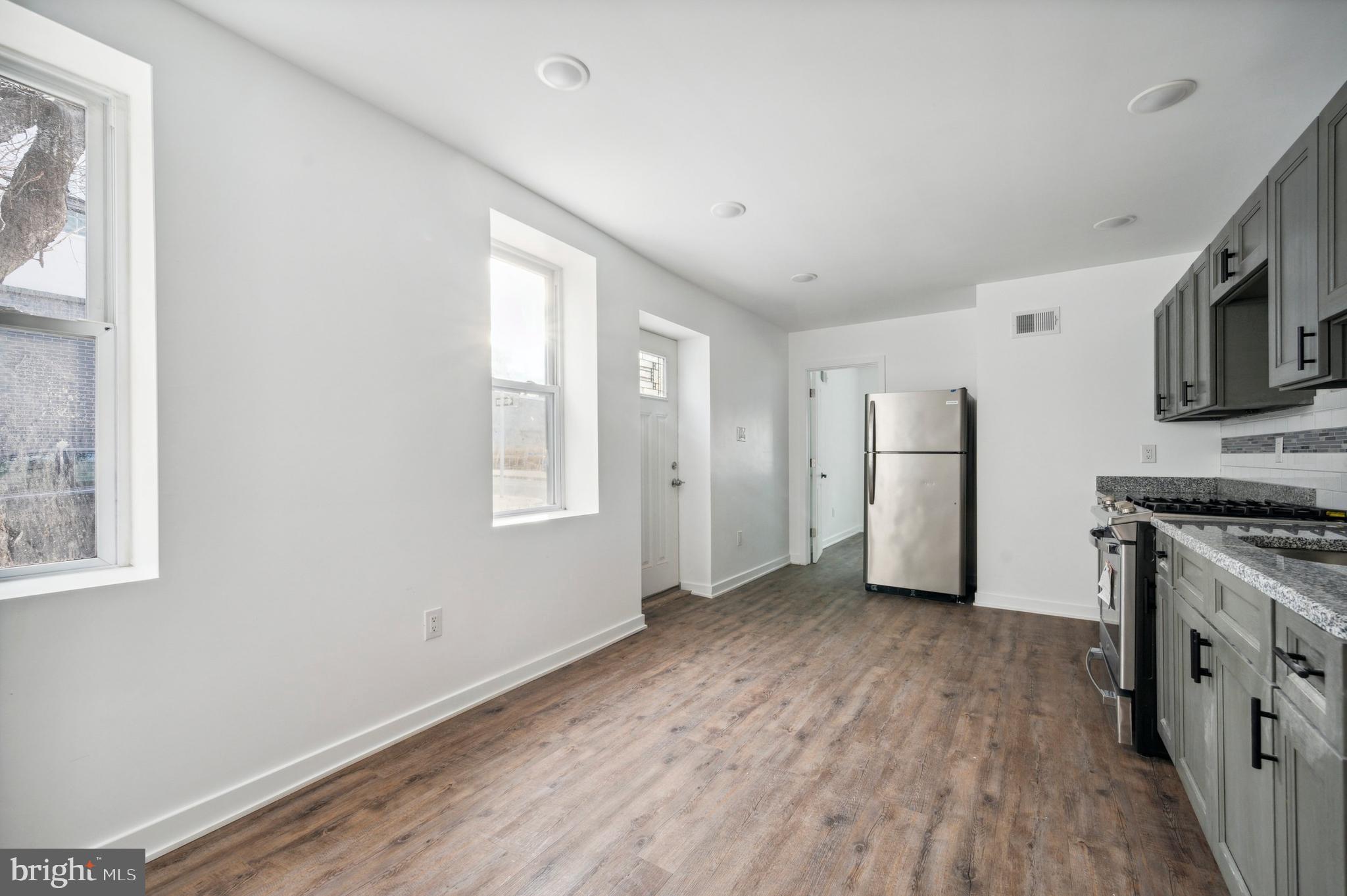 FAIRMOUNT - Residential Lease