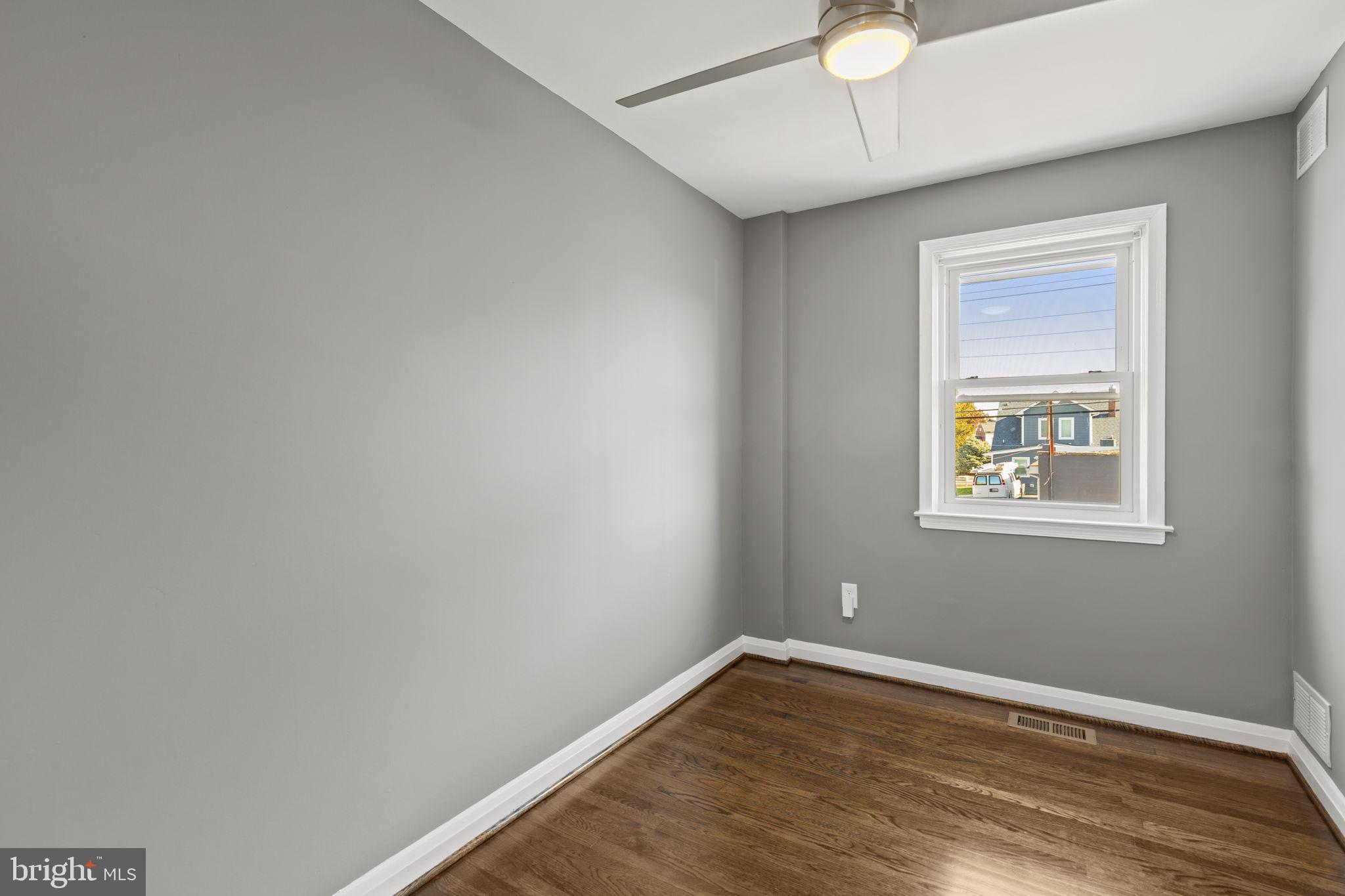 EASTWOOD - Residential