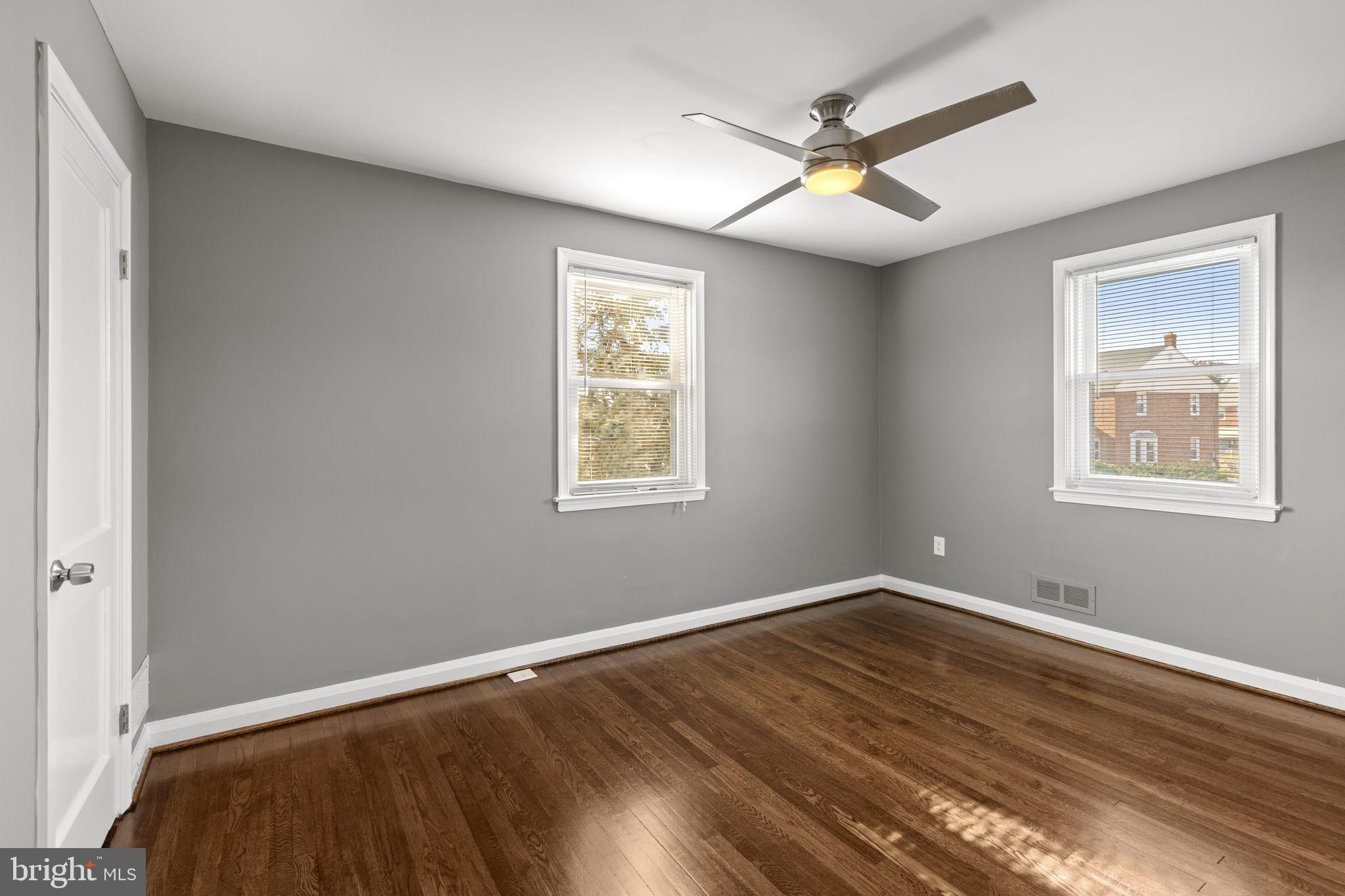 EASTWOOD - Residential