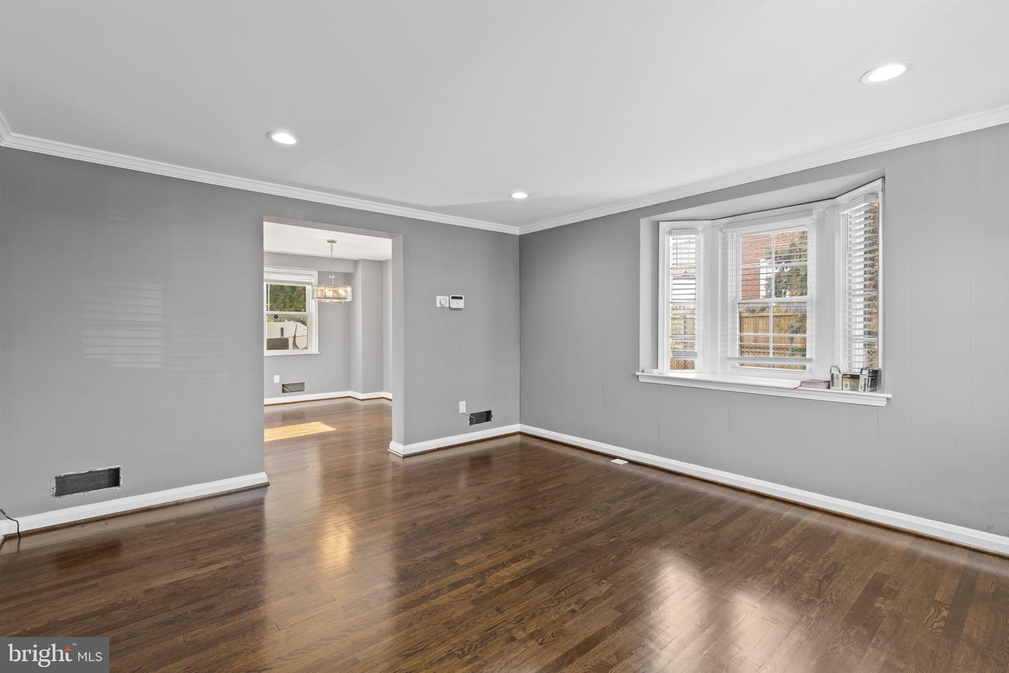 EASTWOOD - Residential