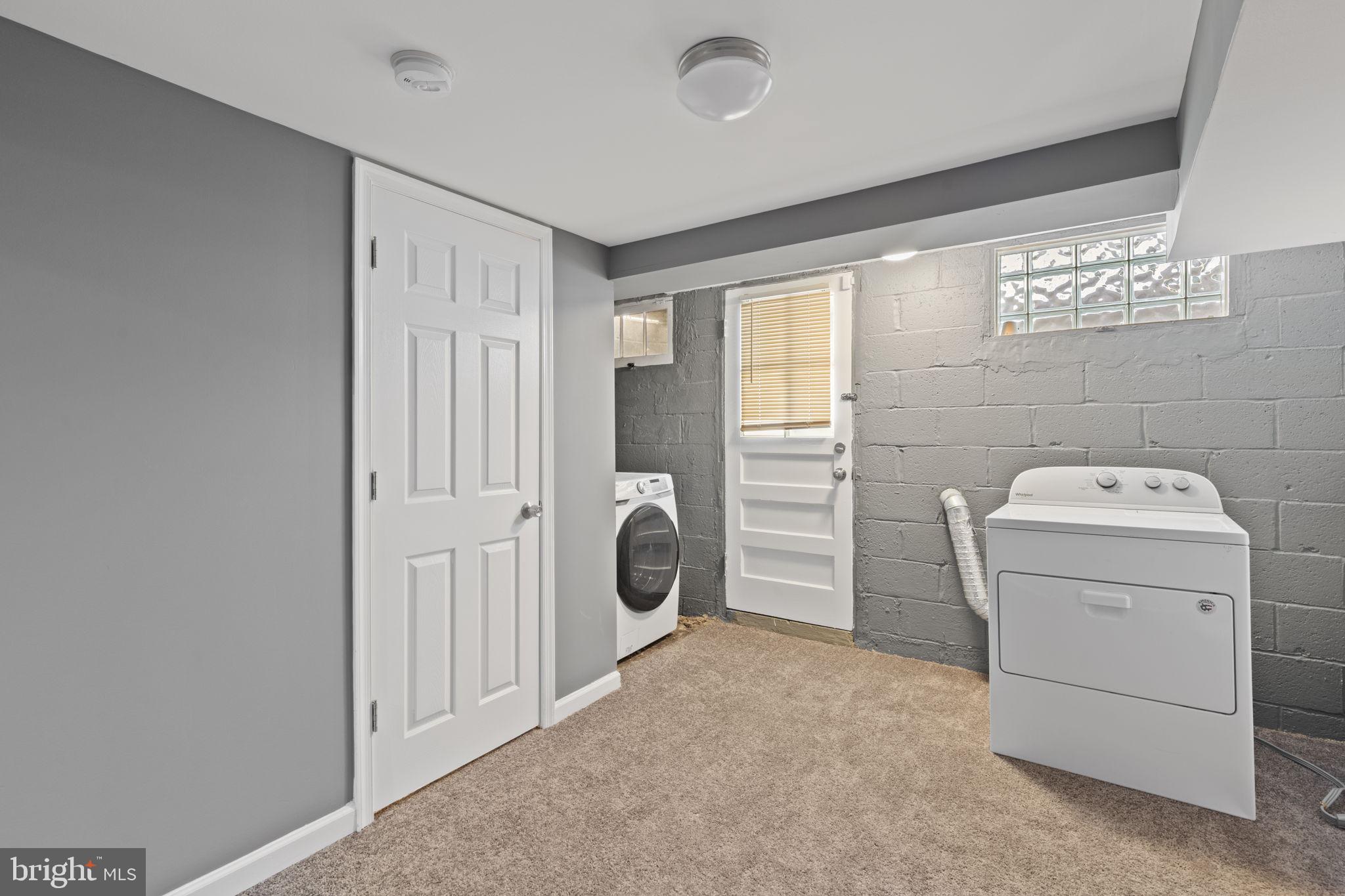 EASTWOOD - Residential