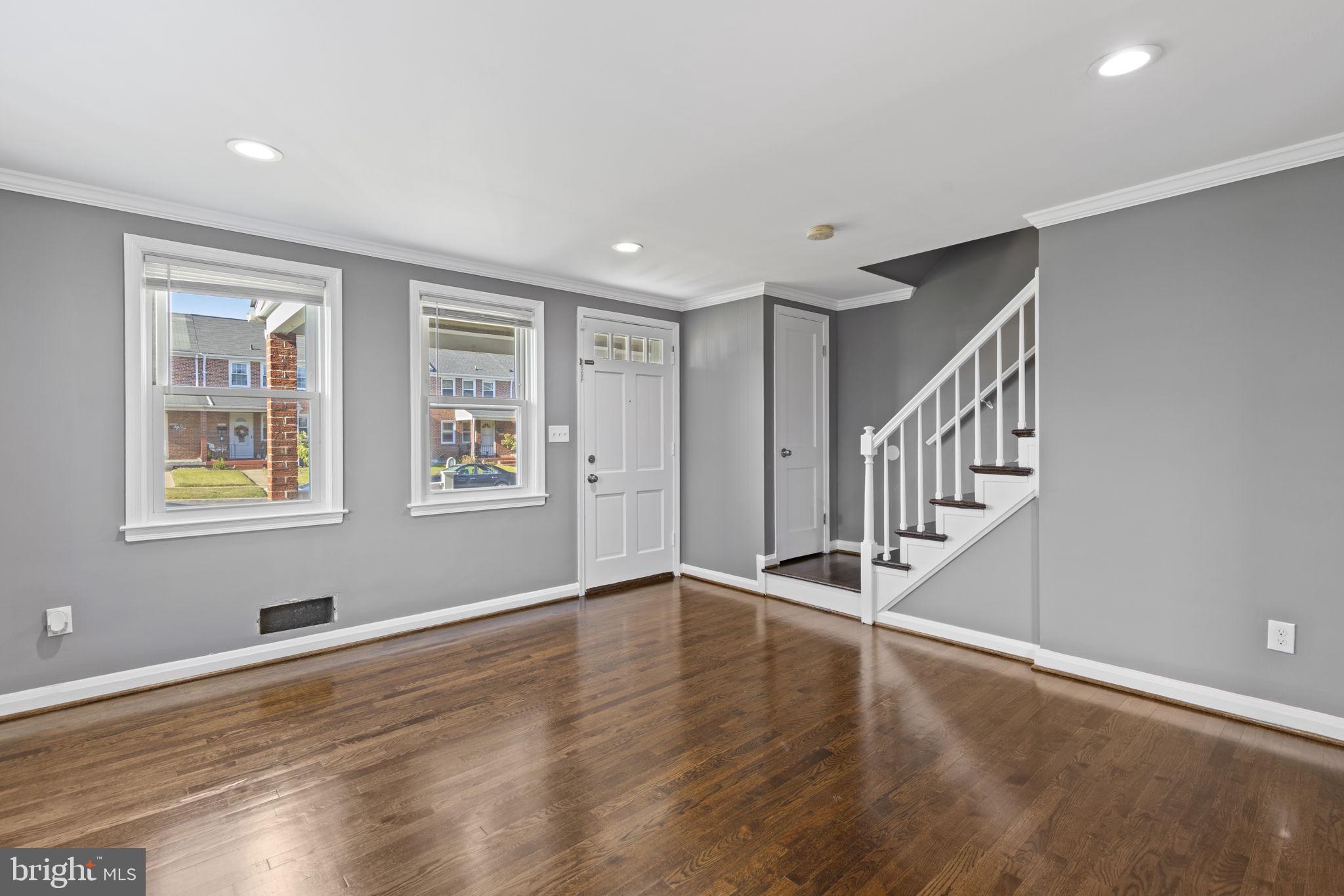 EASTWOOD - Residential