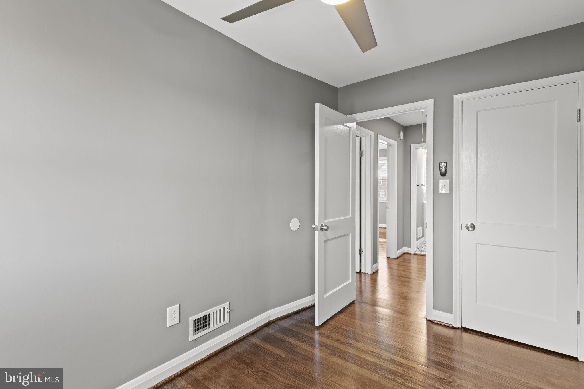 EASTWOOD - Residential