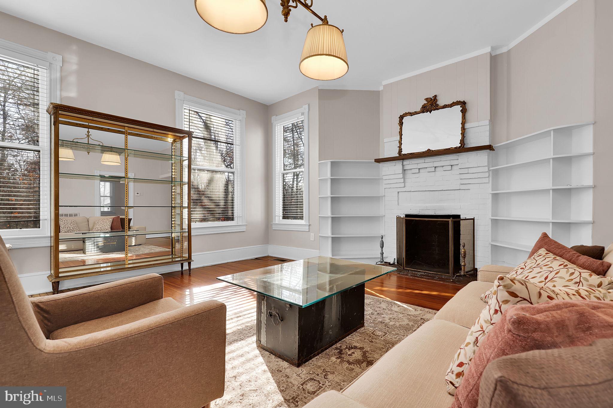 301 CENTRAL AVENUE