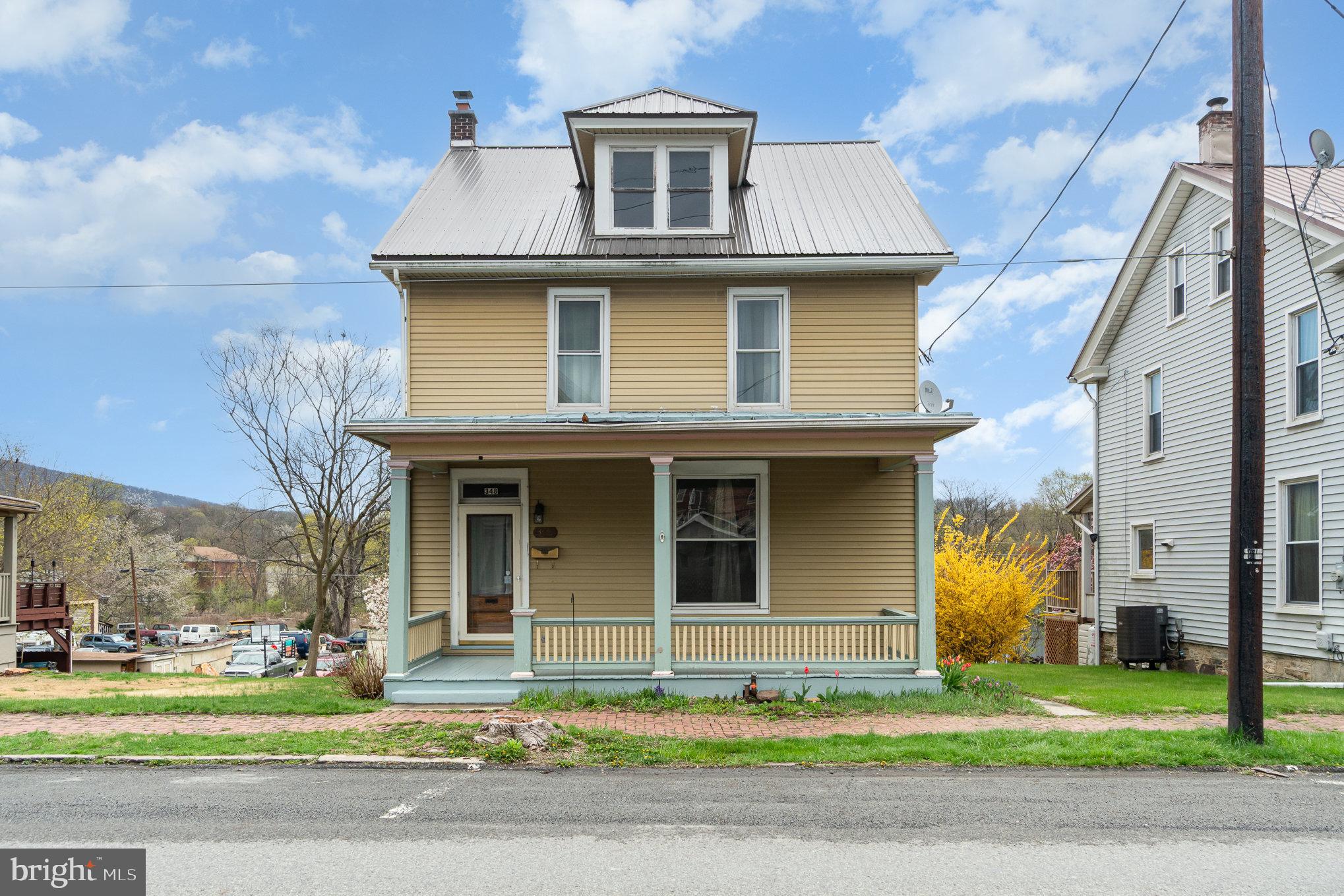 Come take a look inside this beautifully maintained two-story home in the heart of Newport! Located just a few blocks from local favorites— a grocery store, a farmers' market, schools, and salons—everything you need is within easy walking distance.
Step into a spacious entryway that welcomes you into the home’s warm and inviting layout. You’ll love the large dining room, perfect for gatherings and everyday meals, as well as the newly remodeled full bath that adds a modern touch.
Outside, enjoy a generous back deck ideal for entertaining, plus a cozy covered front porch for morning coffee or evening relaxation. The back of the property offers an oversized garage, carport, and potential third parking spot ensuring convenience for you and your guests. Additional on street parking is available in the front of the property.
All of this sits on a 0.19-acre lot at 348 N 4th Street, blending charm, space, and location into one beautiful property.