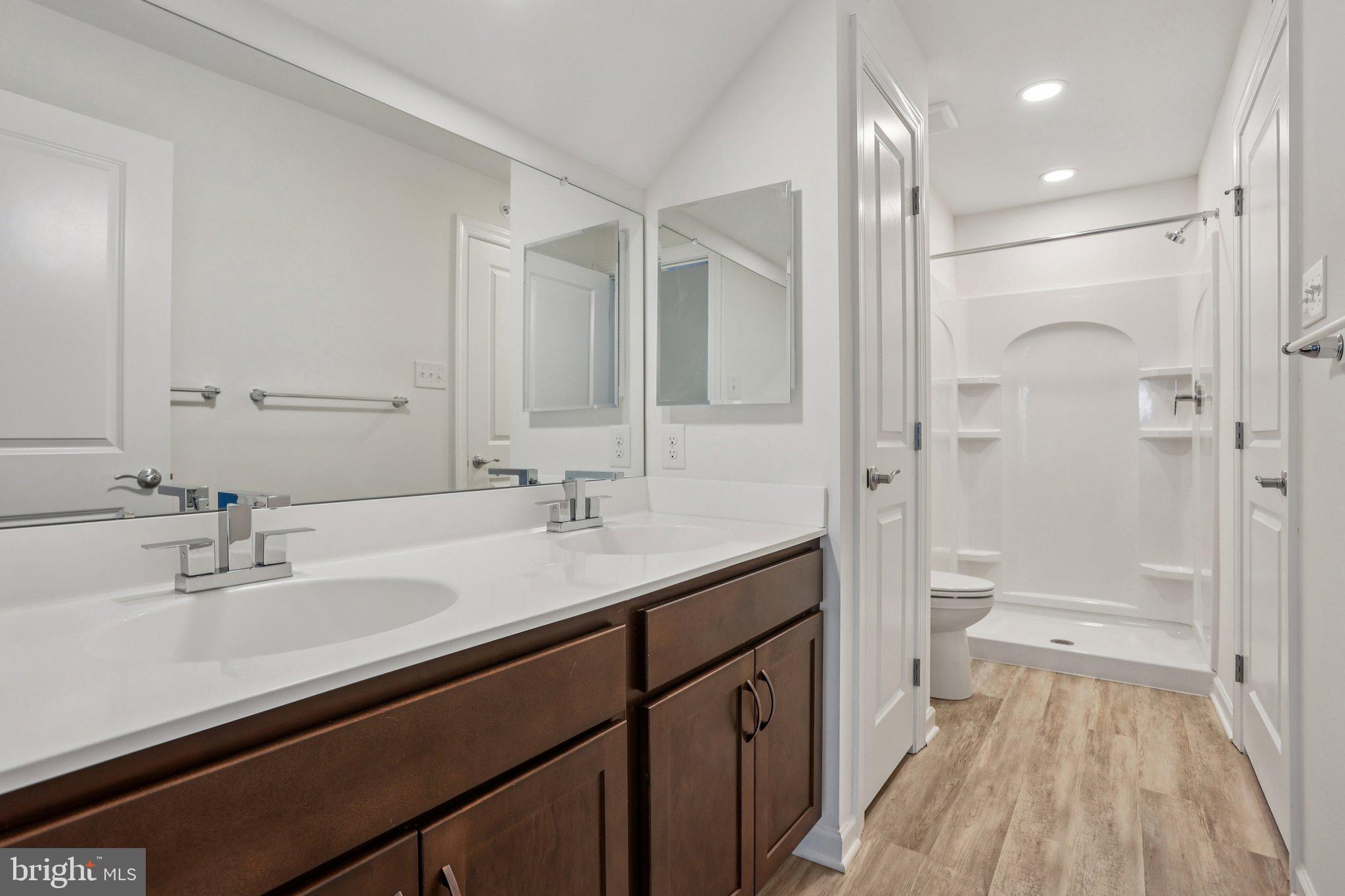 ARBOR PLACE - Residential