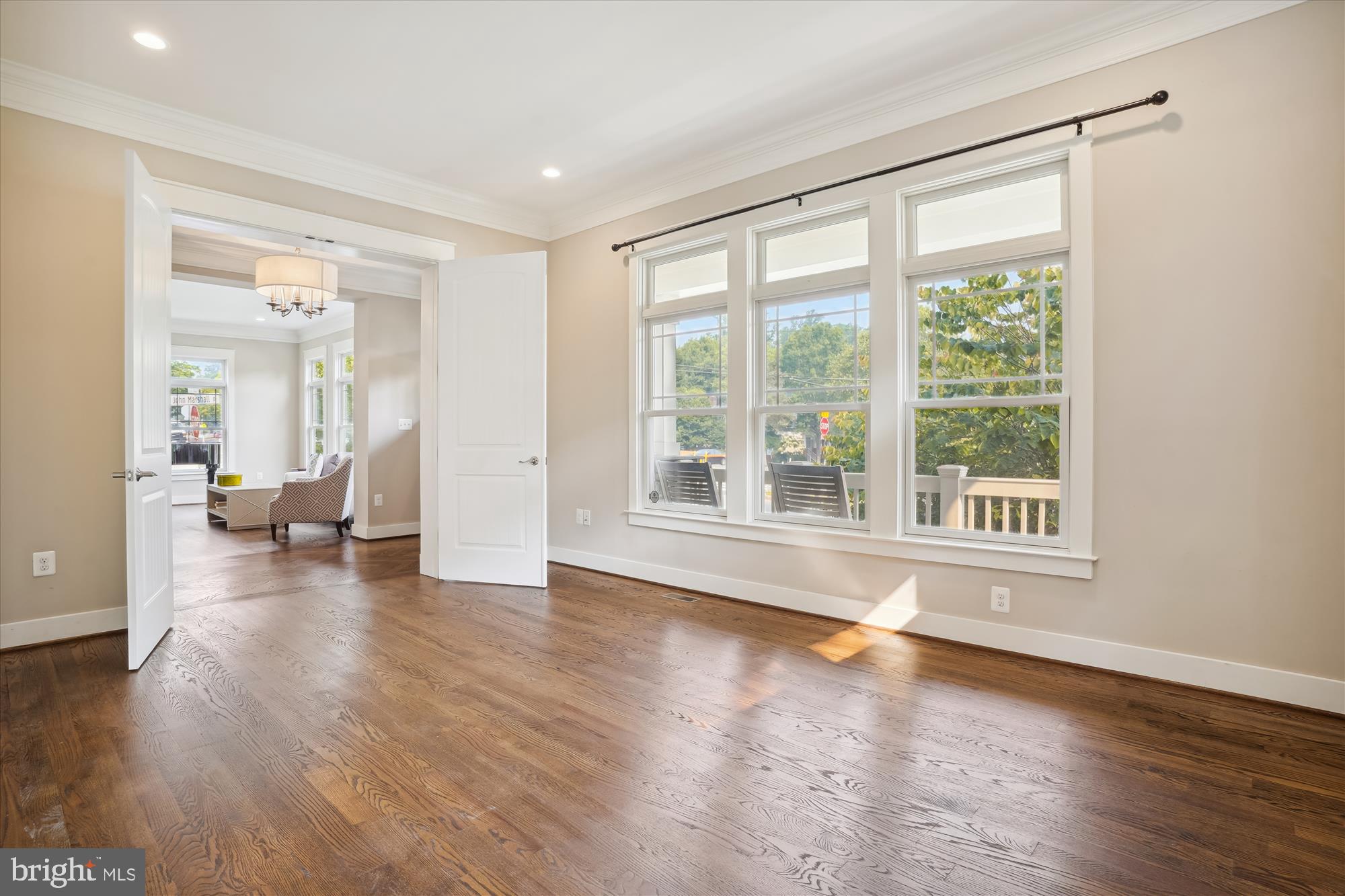 BERKSHIRE OAKWOOD - Residential