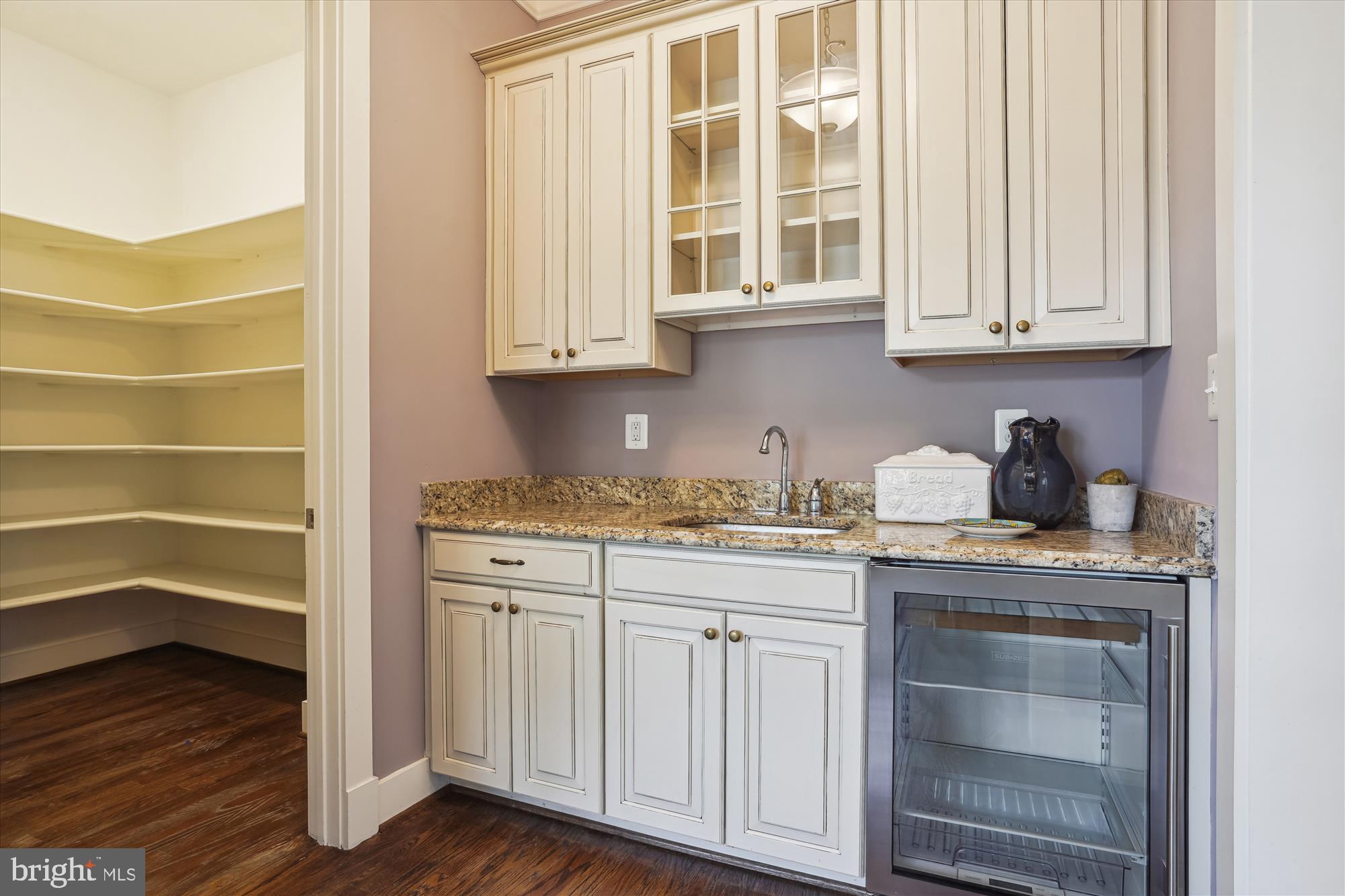 BERKSHIRE OAKWOOD - Residential