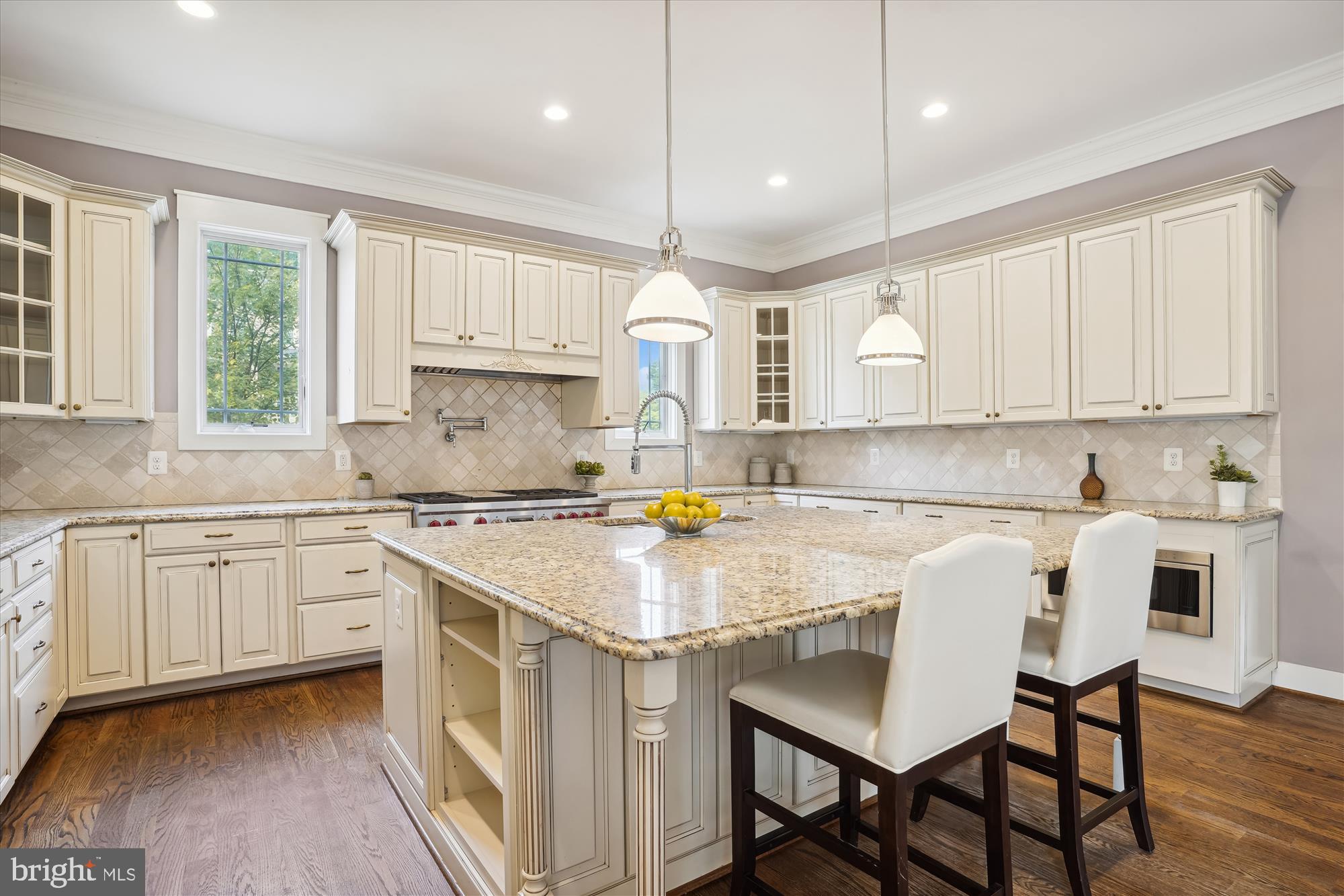 BERKSHIRE OAKWOOD - Residential