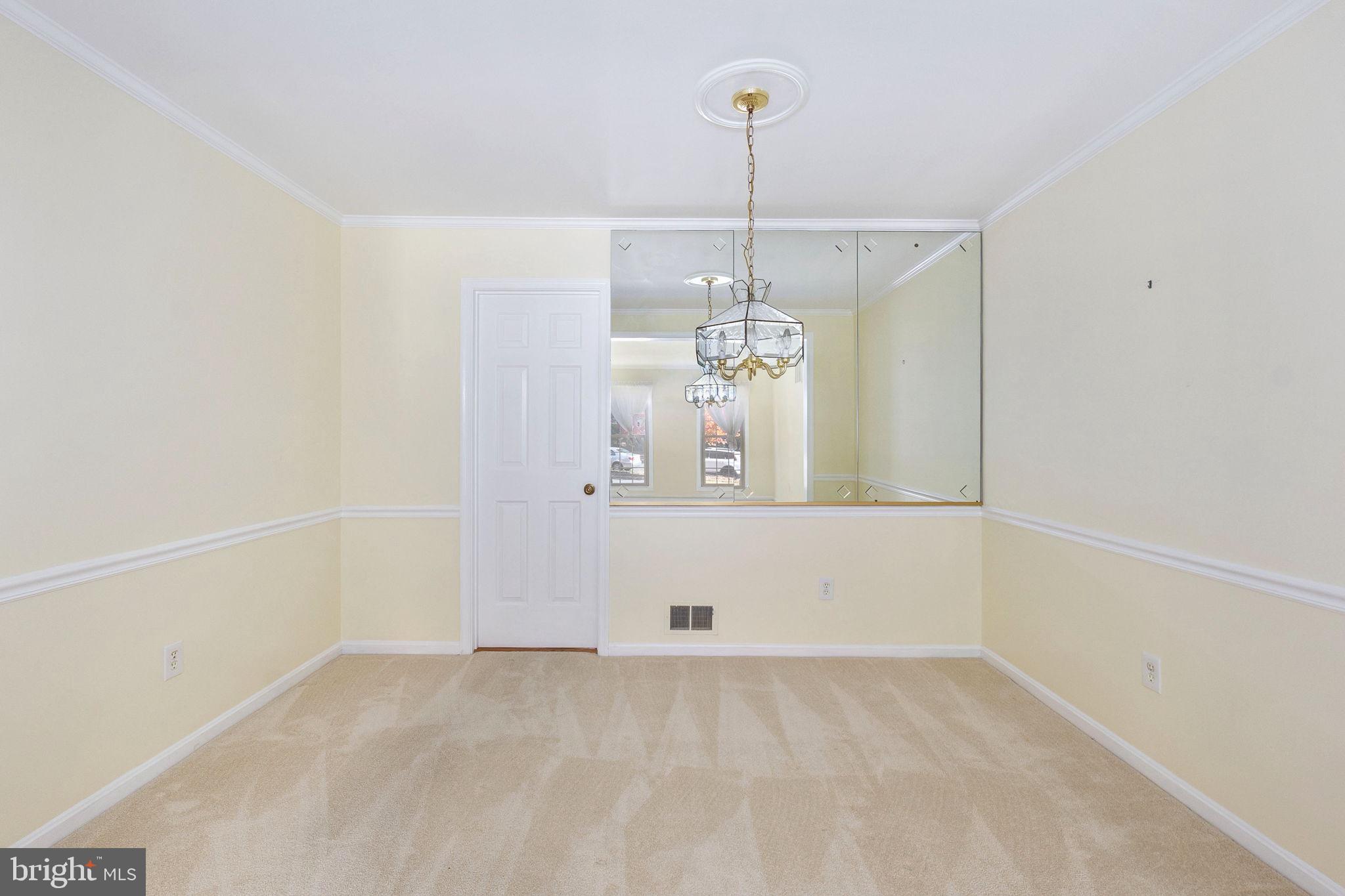 WOODLYNNE COMMUNITY - Residential