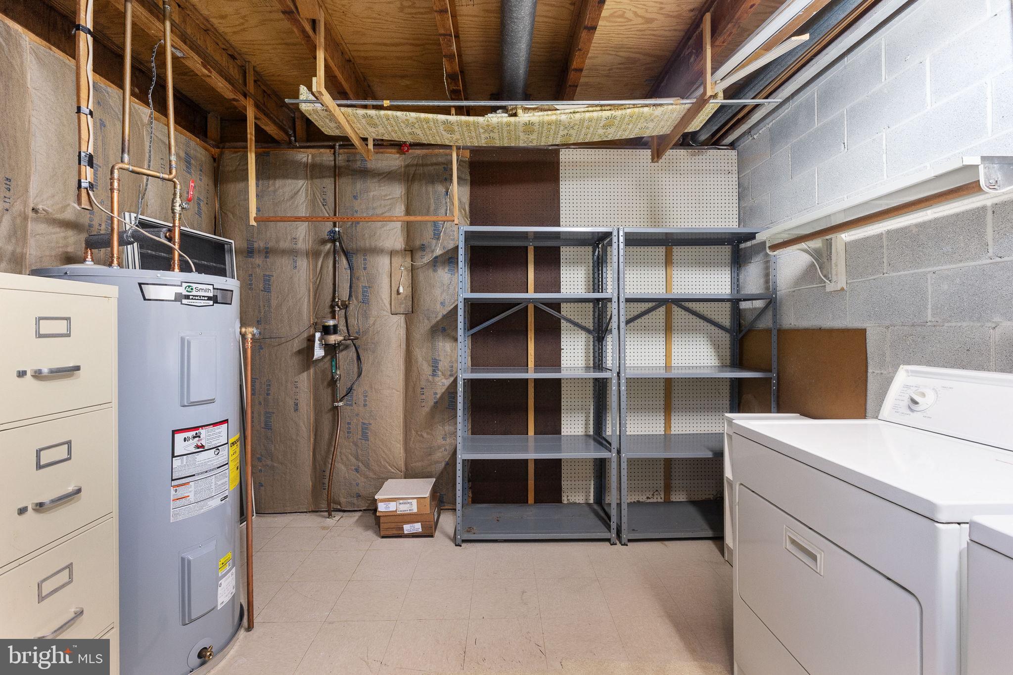 WOODLYNNE COMMUNITY - Residential